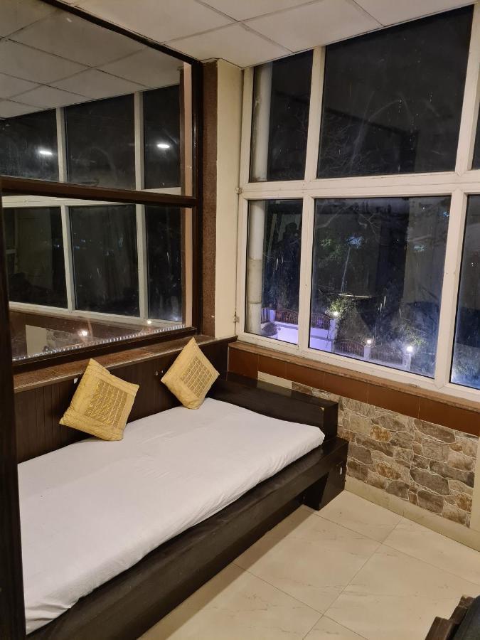 Super Deluxe Double Room