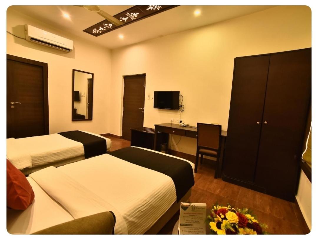 Small Double Room