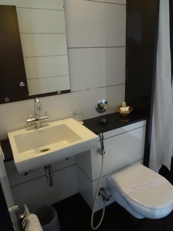 Standard Double or Twin Room,112833423:JPEG