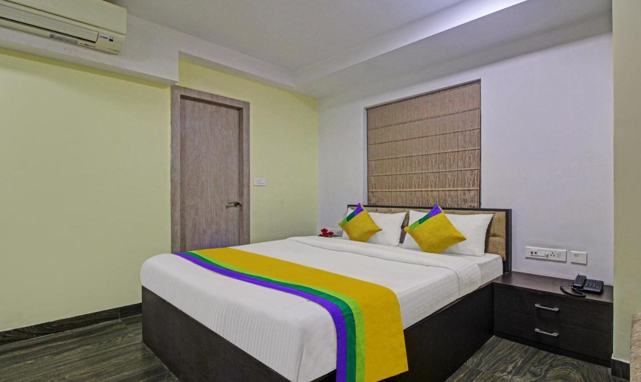 Standard Room,1165811211:JPEG