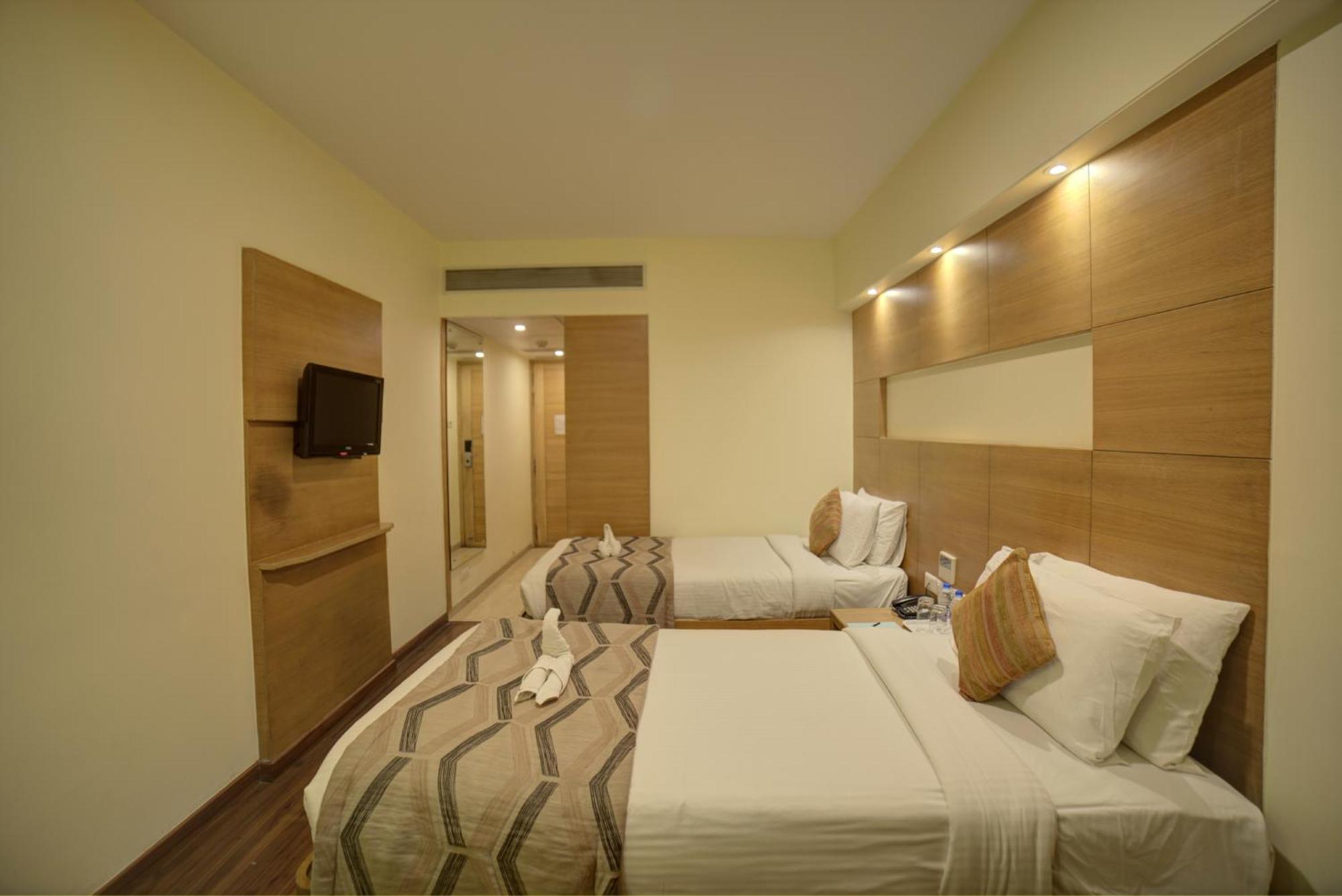 Superior Twin Room,1221887335:JPEG
