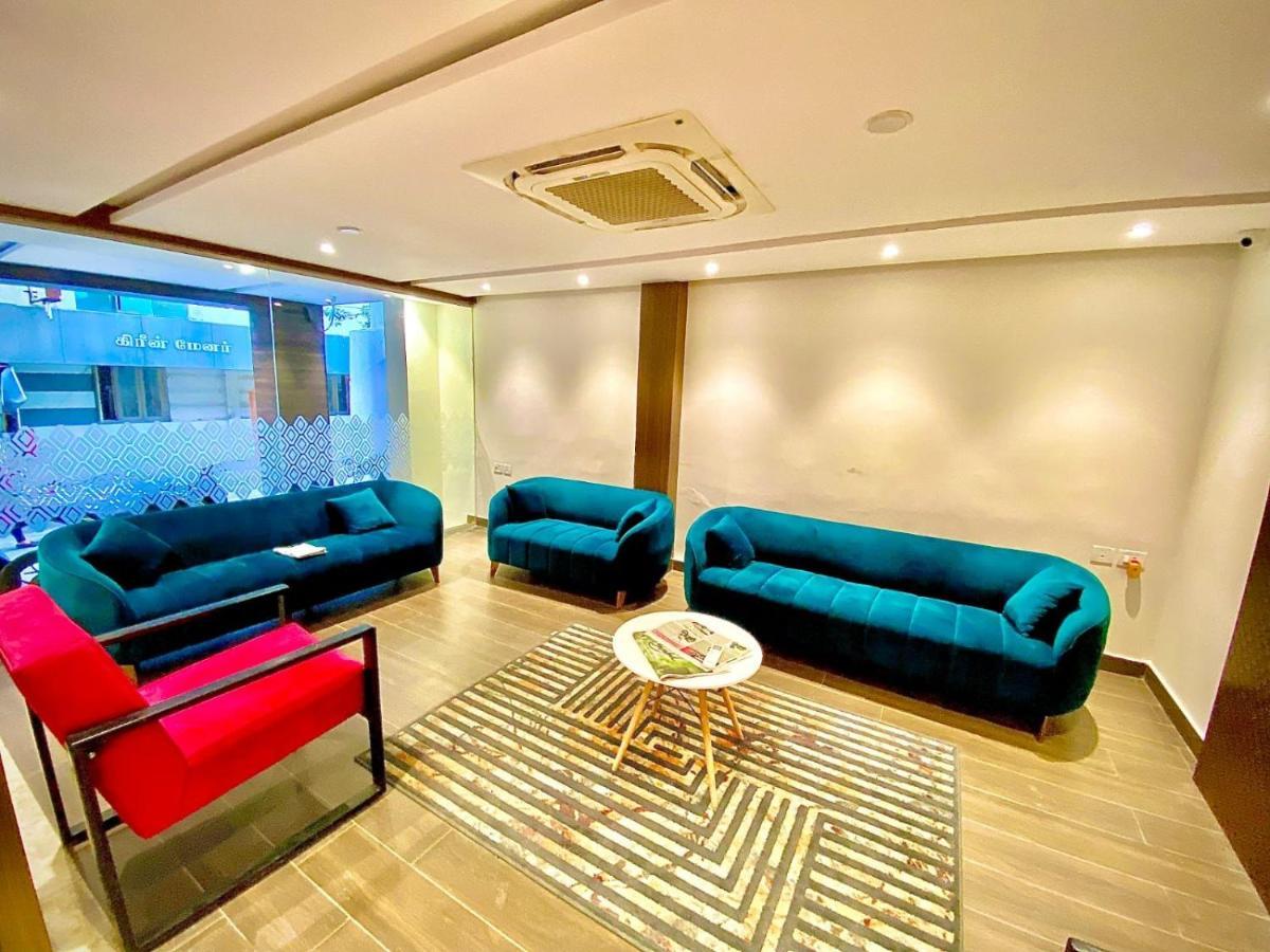 Large Double Room,1290692869:JPEG