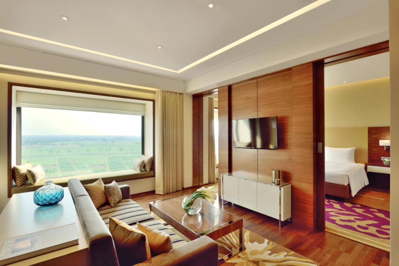 Courtyard Suite,1414589261:JPEG