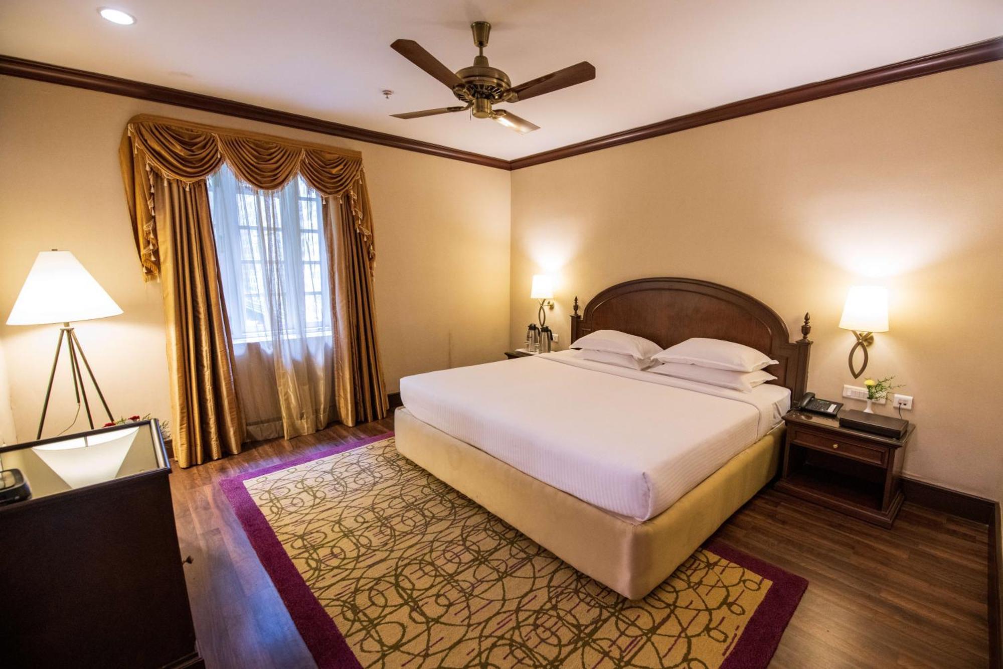 Cottage Book & Unlock Exclusive Offers,1454563141:JPEG
