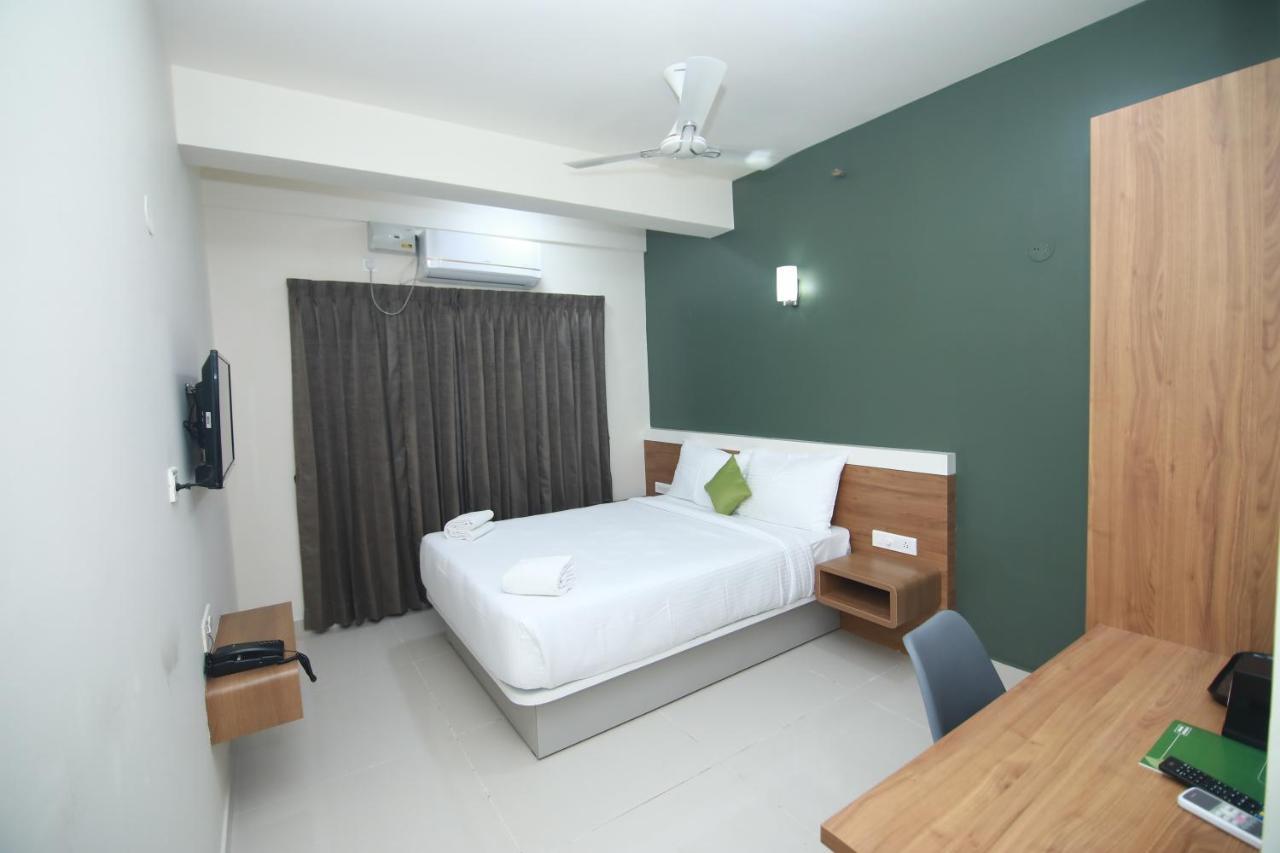 Superior Double Room,1469831816:JPEG