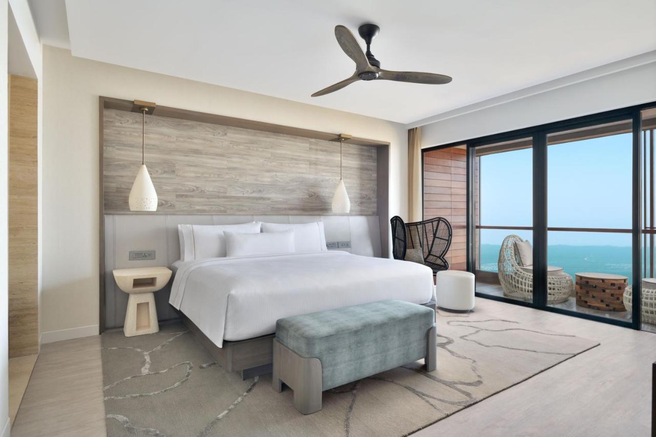 Classic King Suite Balcony Mountain View INR 1500 wellness credit per non-cumulative redeemable against Spa therapy or at Hakuna Matata the gaming zone