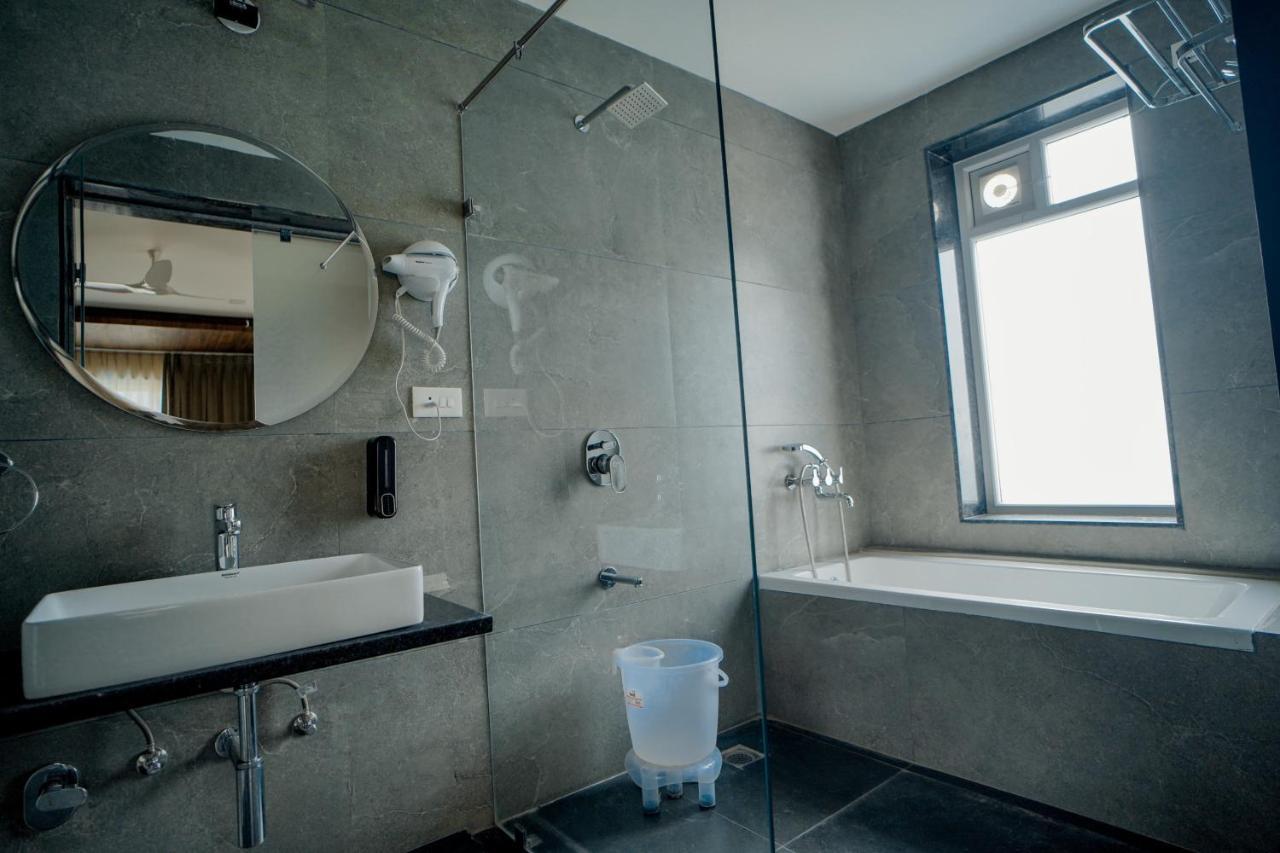 Presidential Suite,1484207009:JPEG