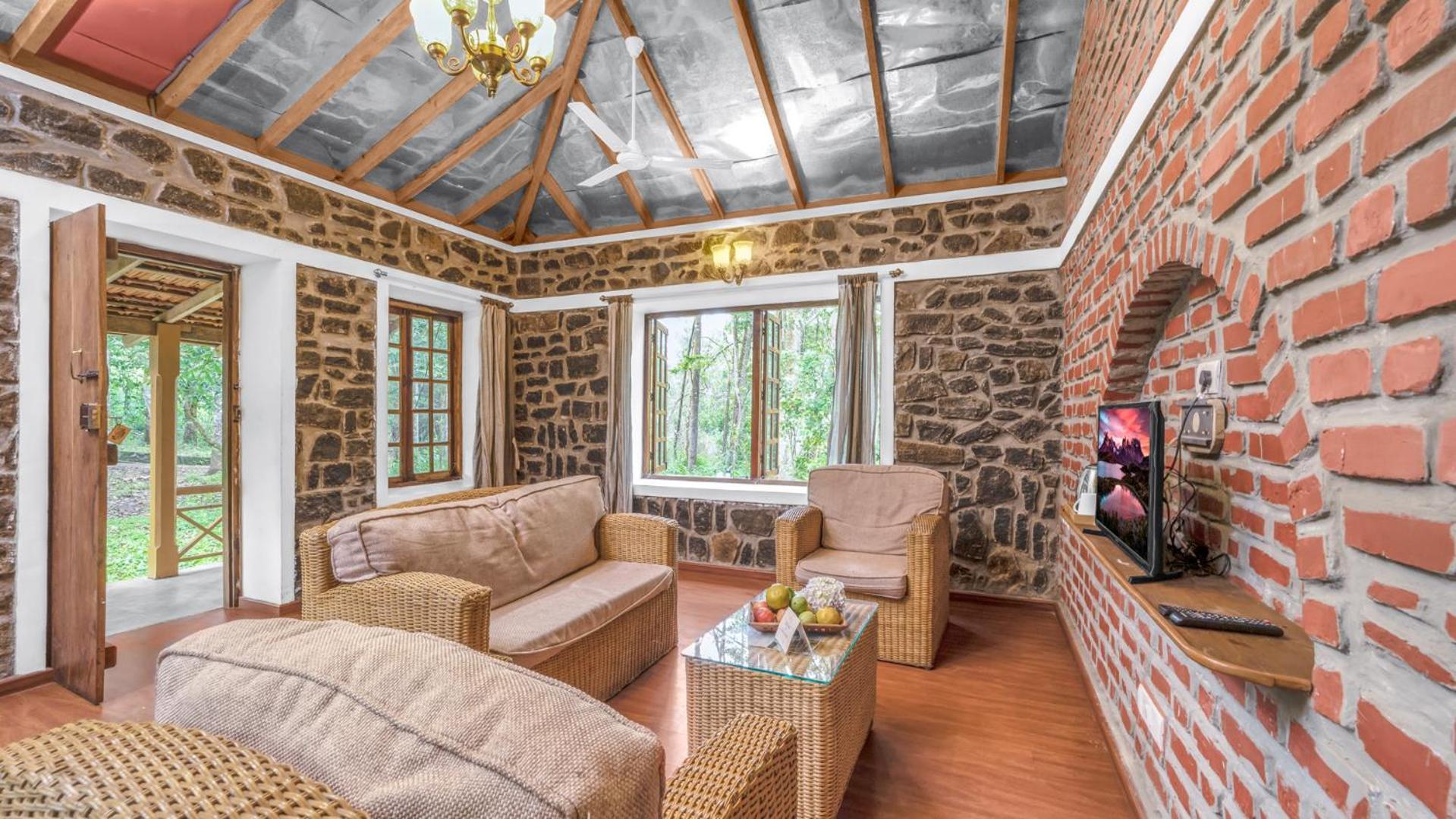 Luxury Stream View Cottage