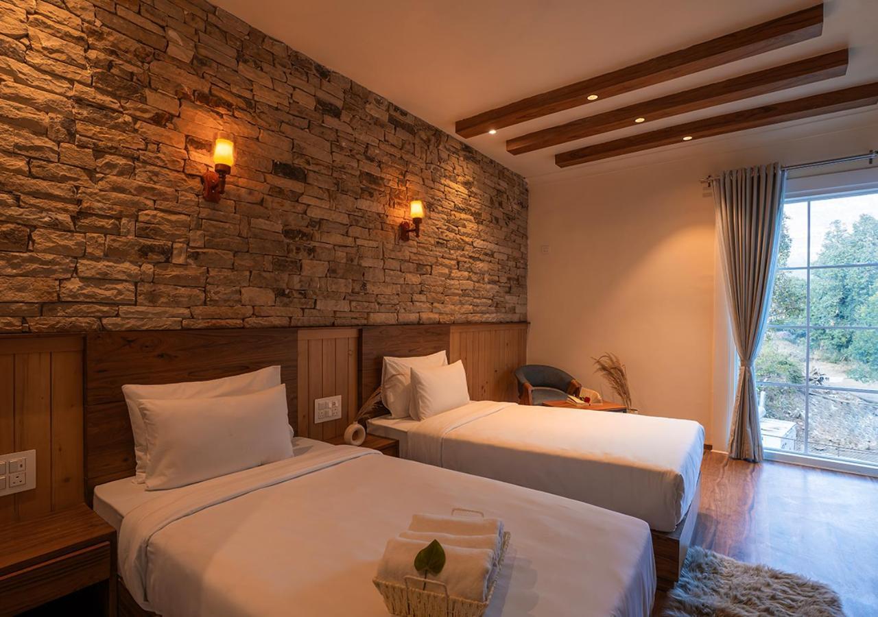 Twin Room with Balcony