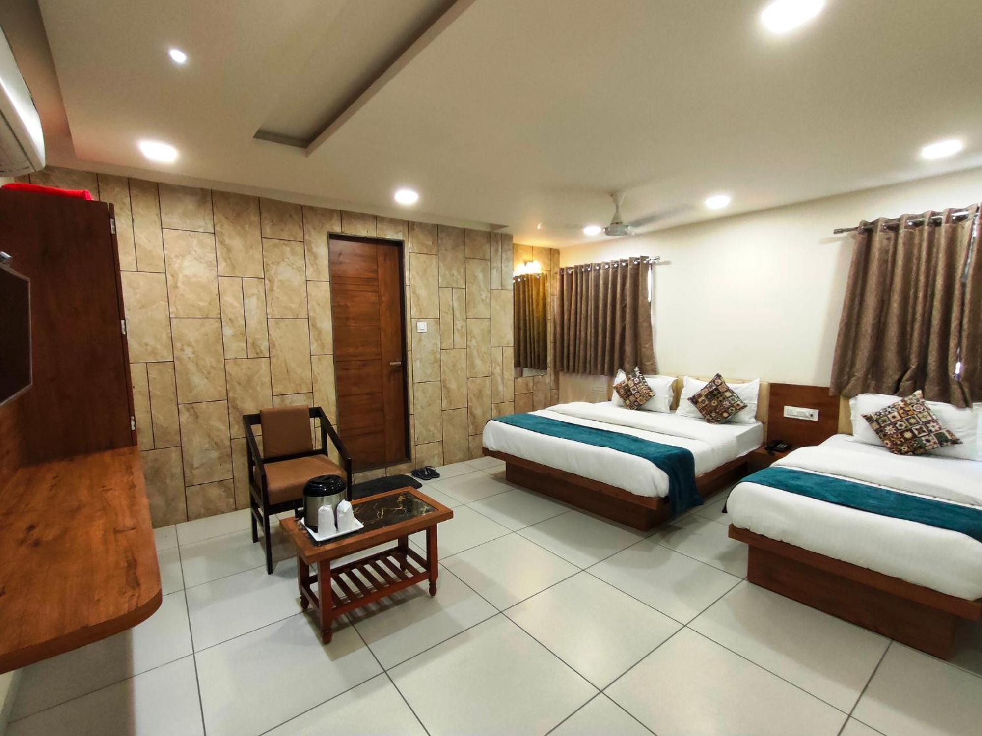 Executive Triple Room