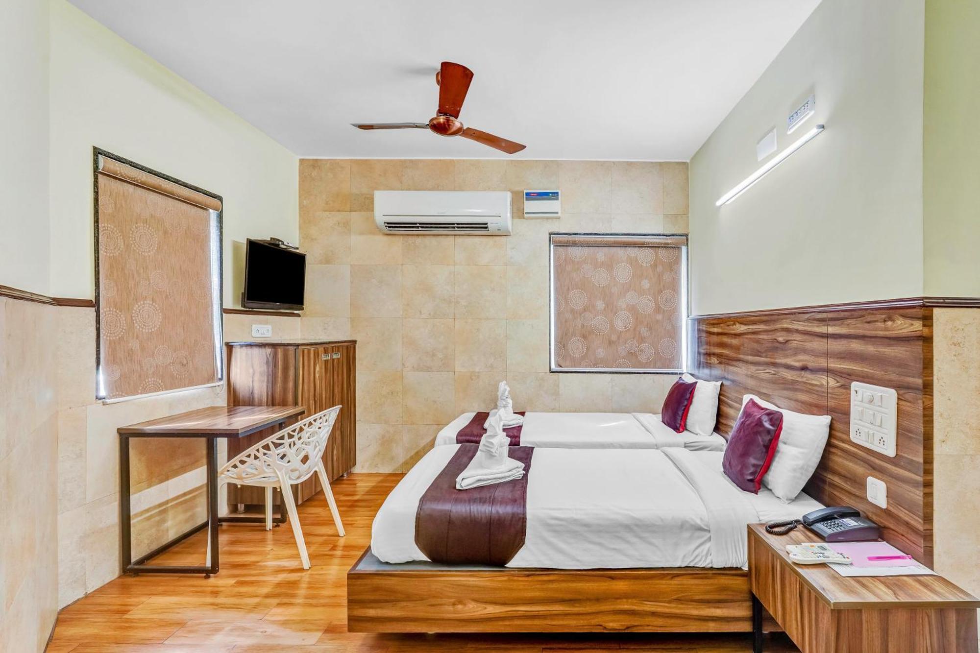 Deluxe Double or Twin Room