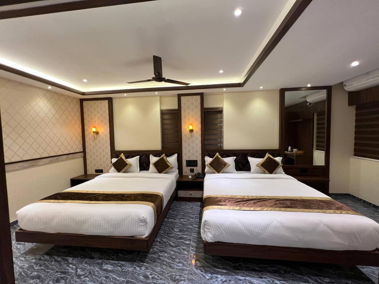 Deluxe Family Suite,1534007377:JPEG
