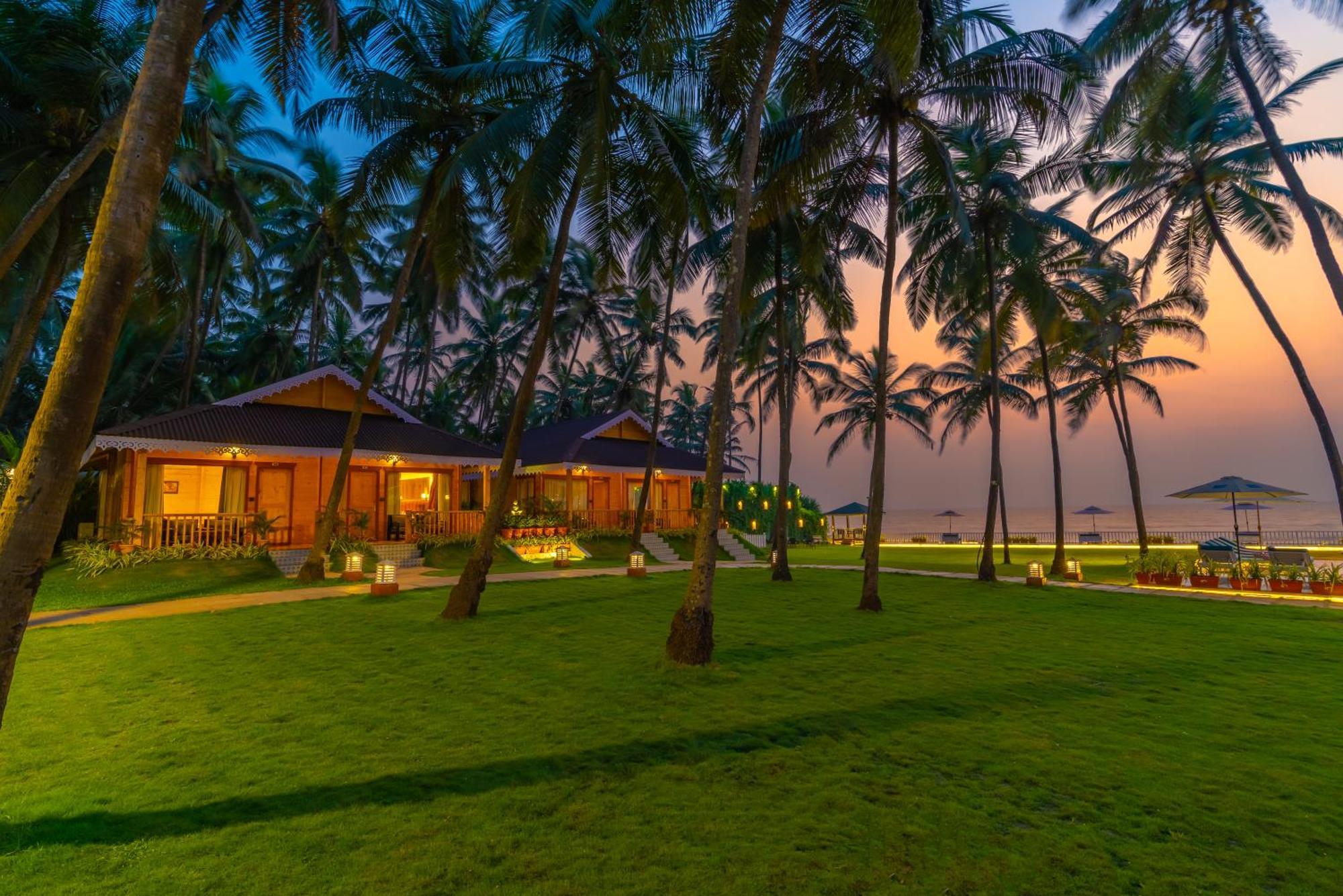 Royal Sea View Suite With Jacuzzi  10% Discount on Food & Beverages - 2+1 Happy Hours offer