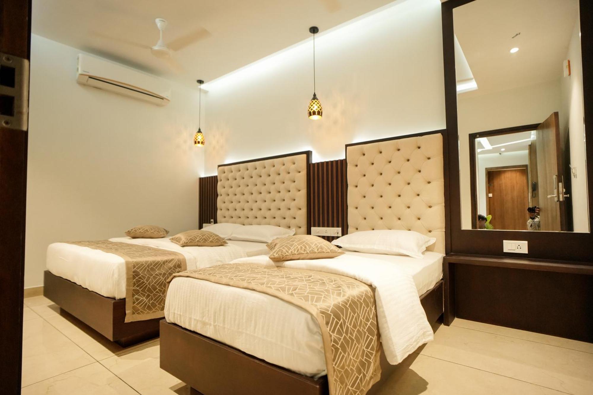 Superior Triple Room
