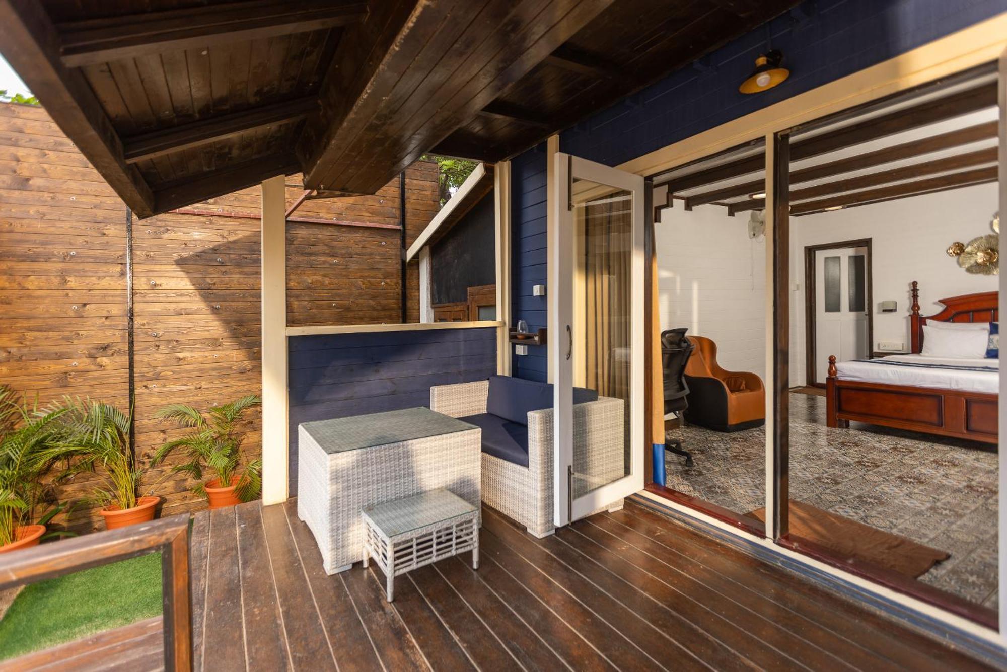 Luxury sea view room with outdoor jacuzzi (Calmness) - 30 Mins Kayaking Complimentary, 15% Discount on Food, 1+1 on Beverages,1541531548:JPEG