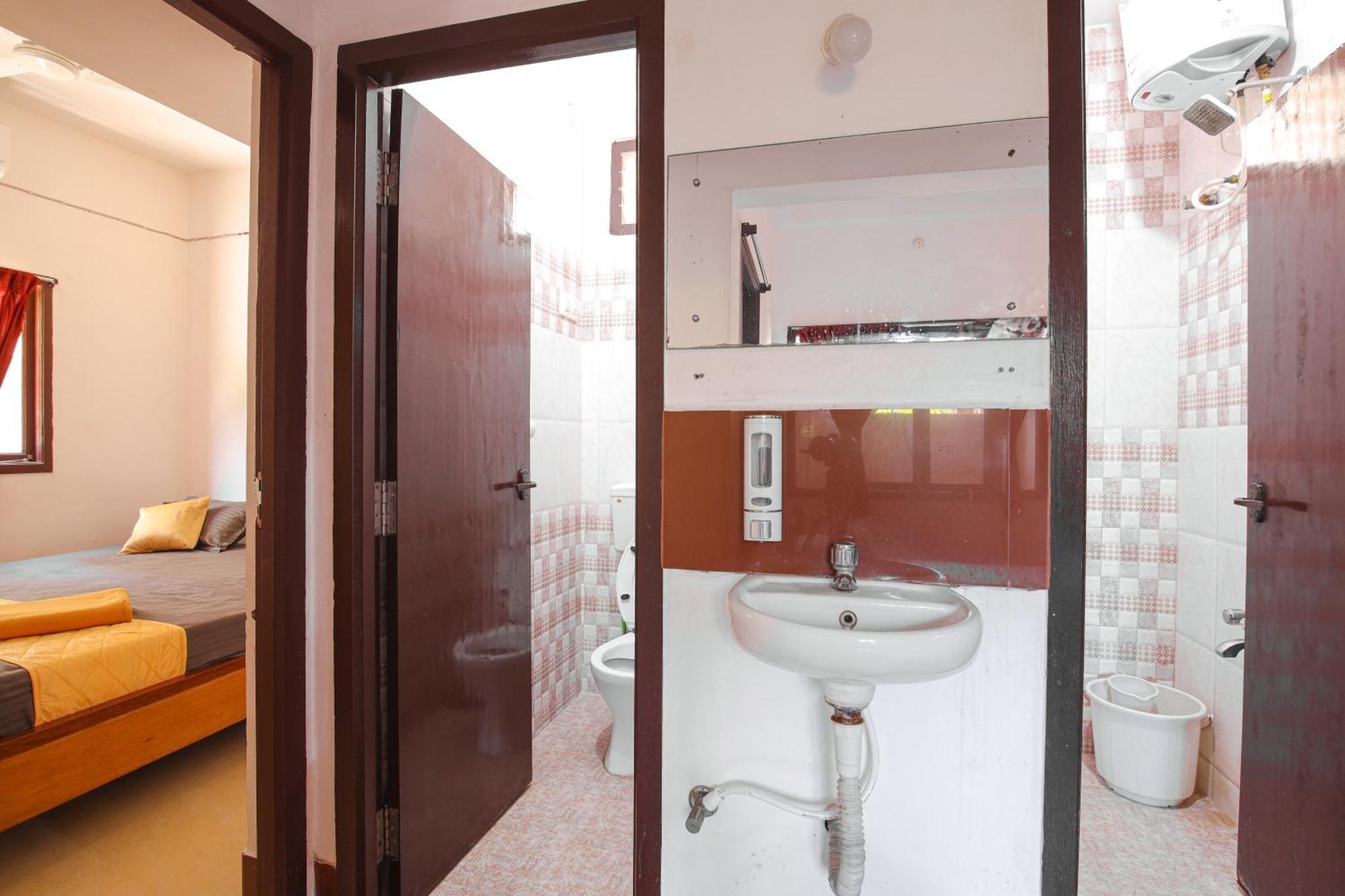 Deluxe King Suite