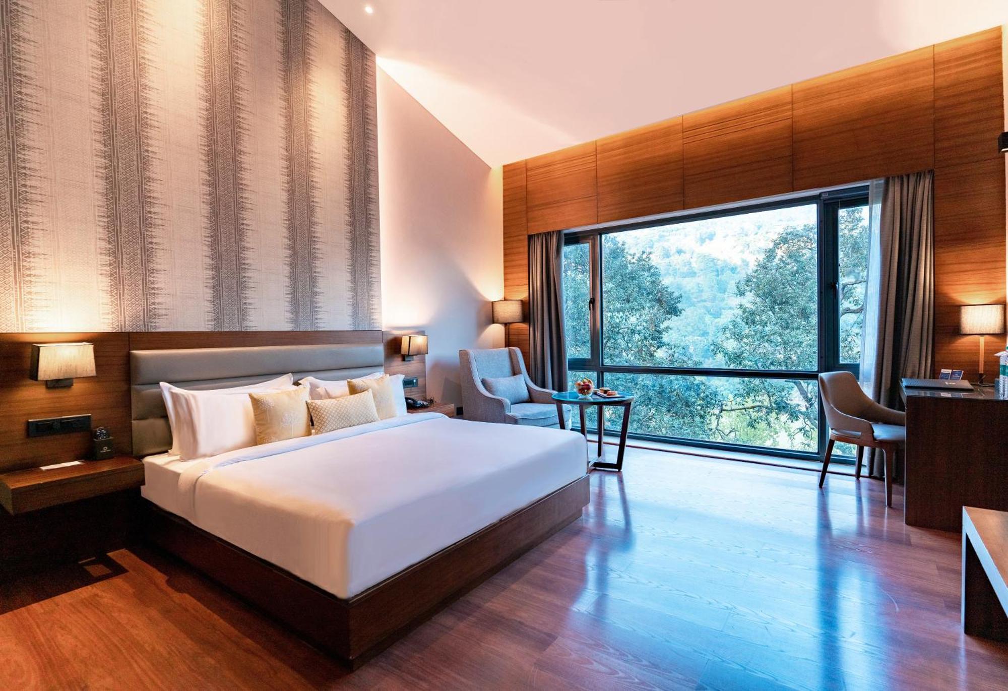 Lake view Deluxe Double