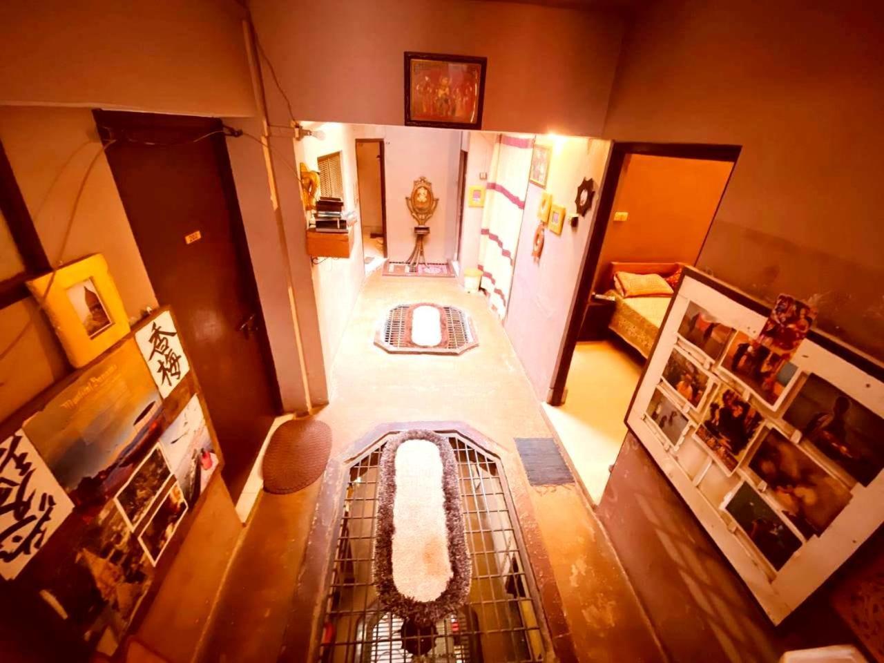 Family Room Private Bathroom