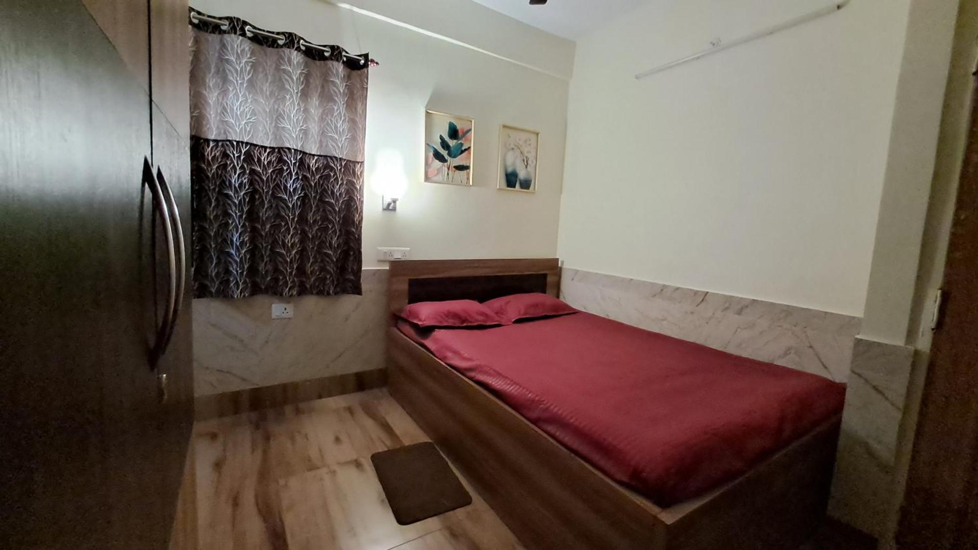 Double Room Private Bathroom