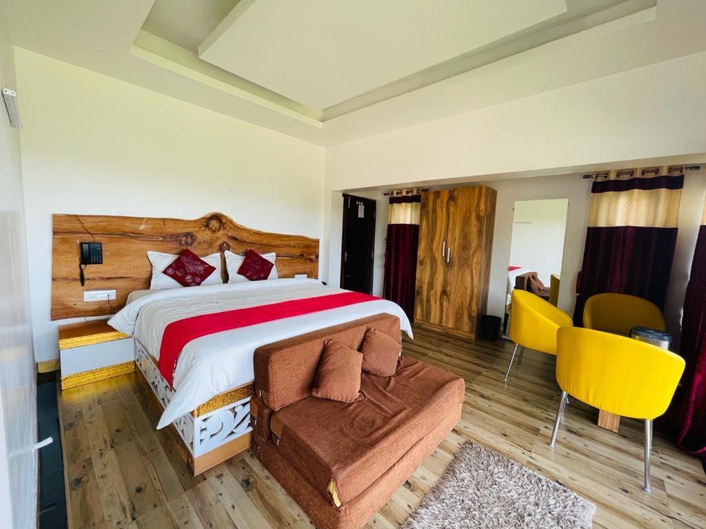 King Room Mountain View