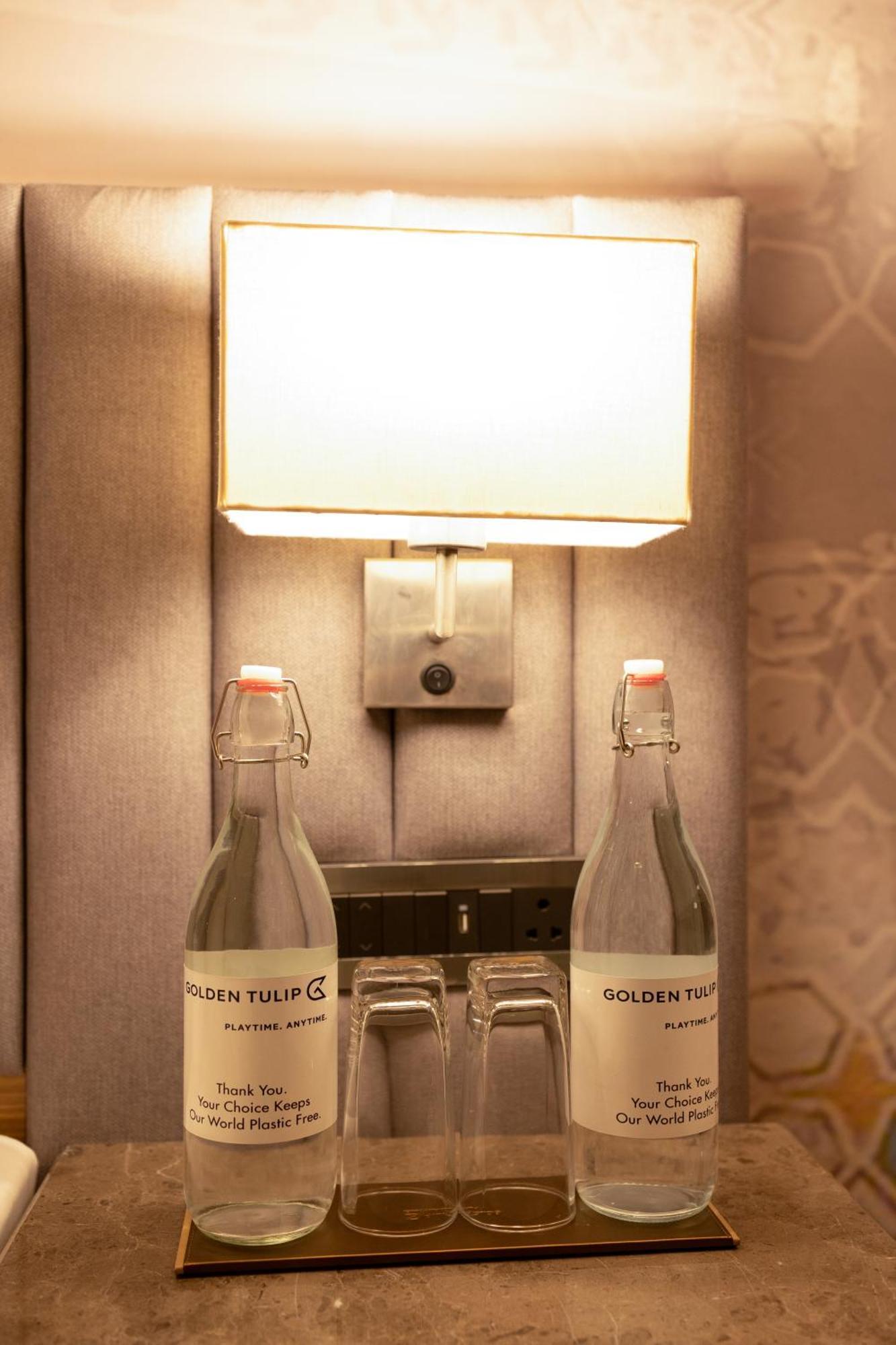Superior room 1 Double Bed on One-way Airport Transfer