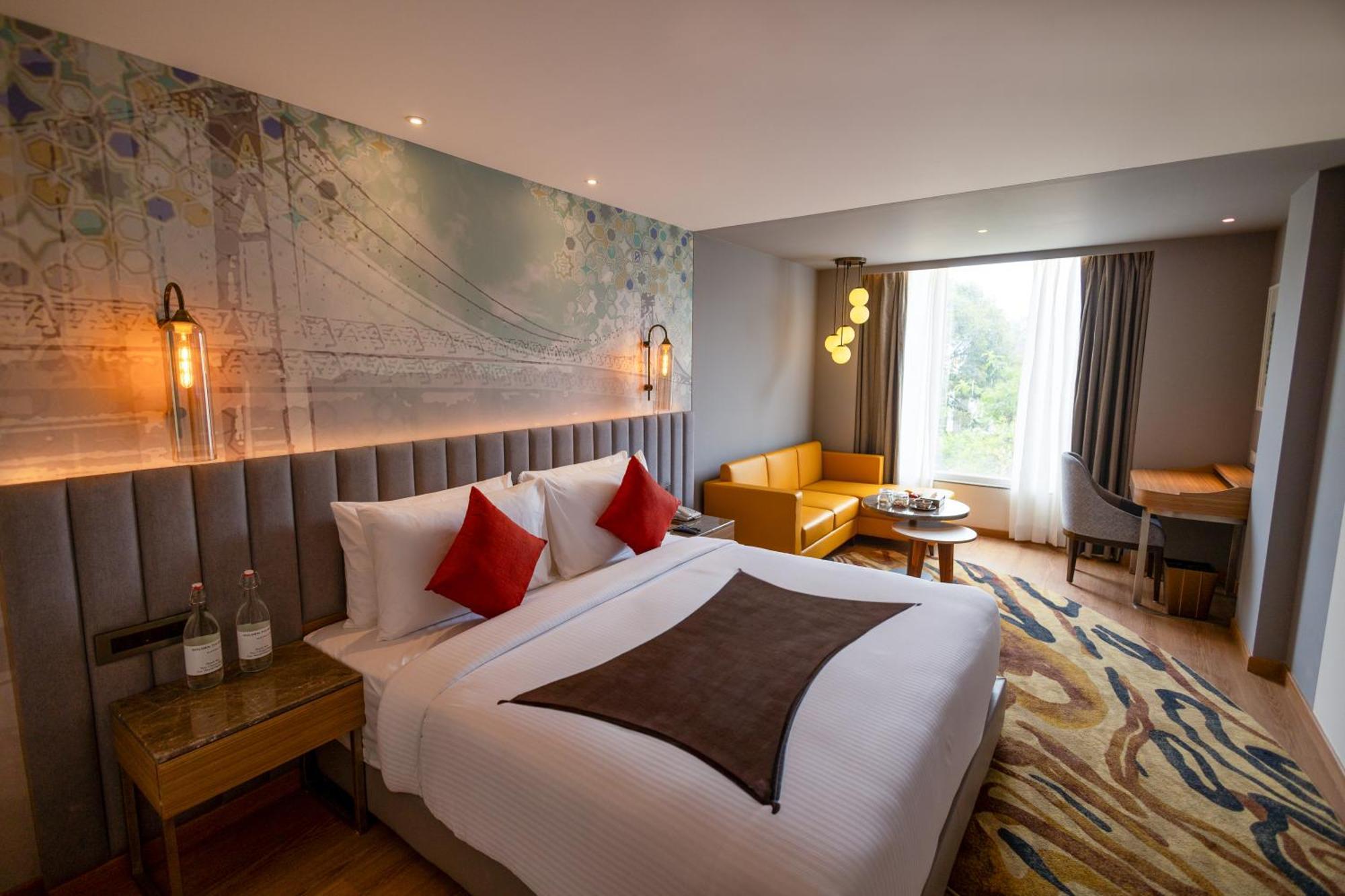 Deluxe room 1 Double Bed on One-way Airport Transfer