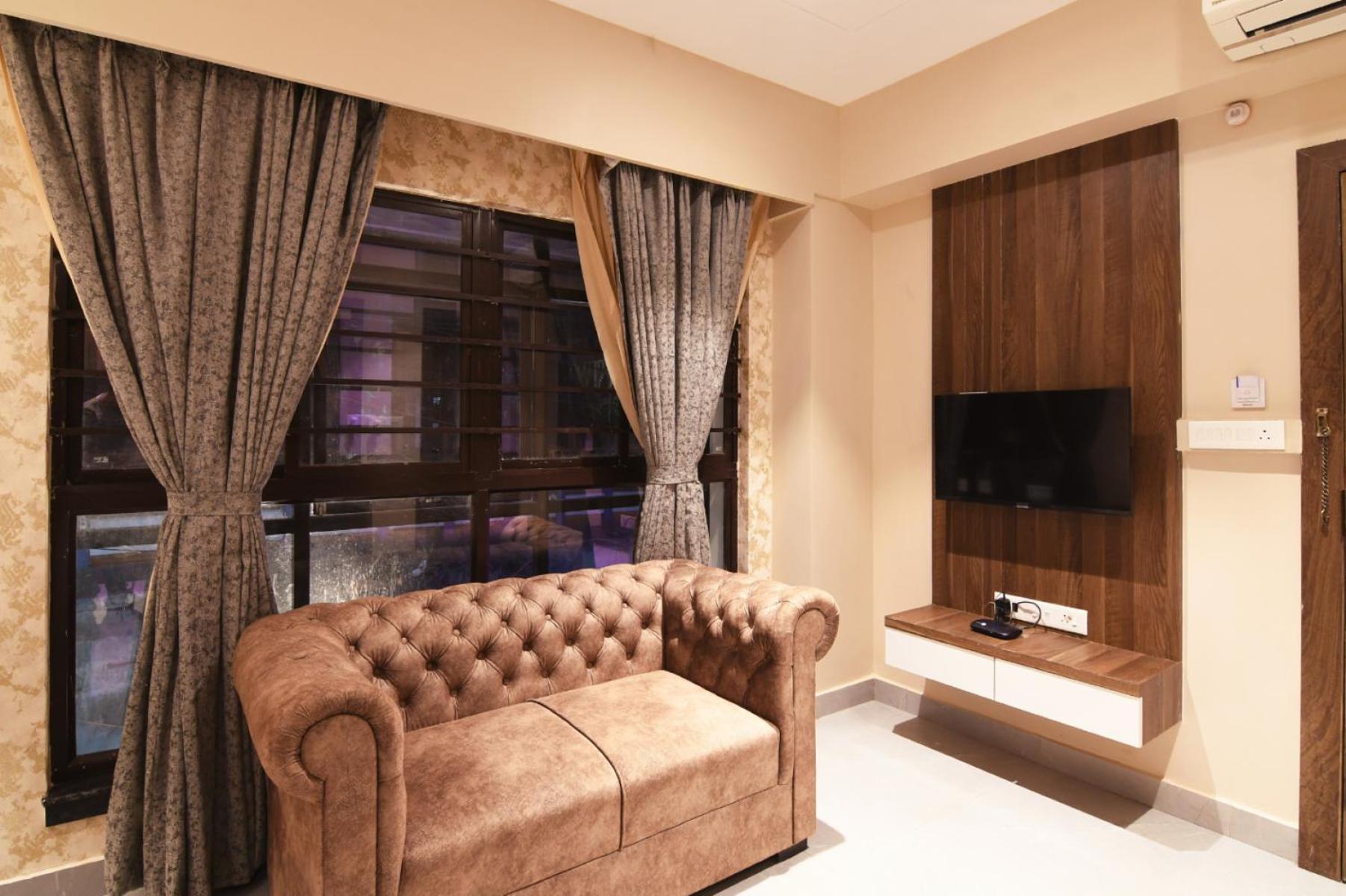 Deluxe Double Studio