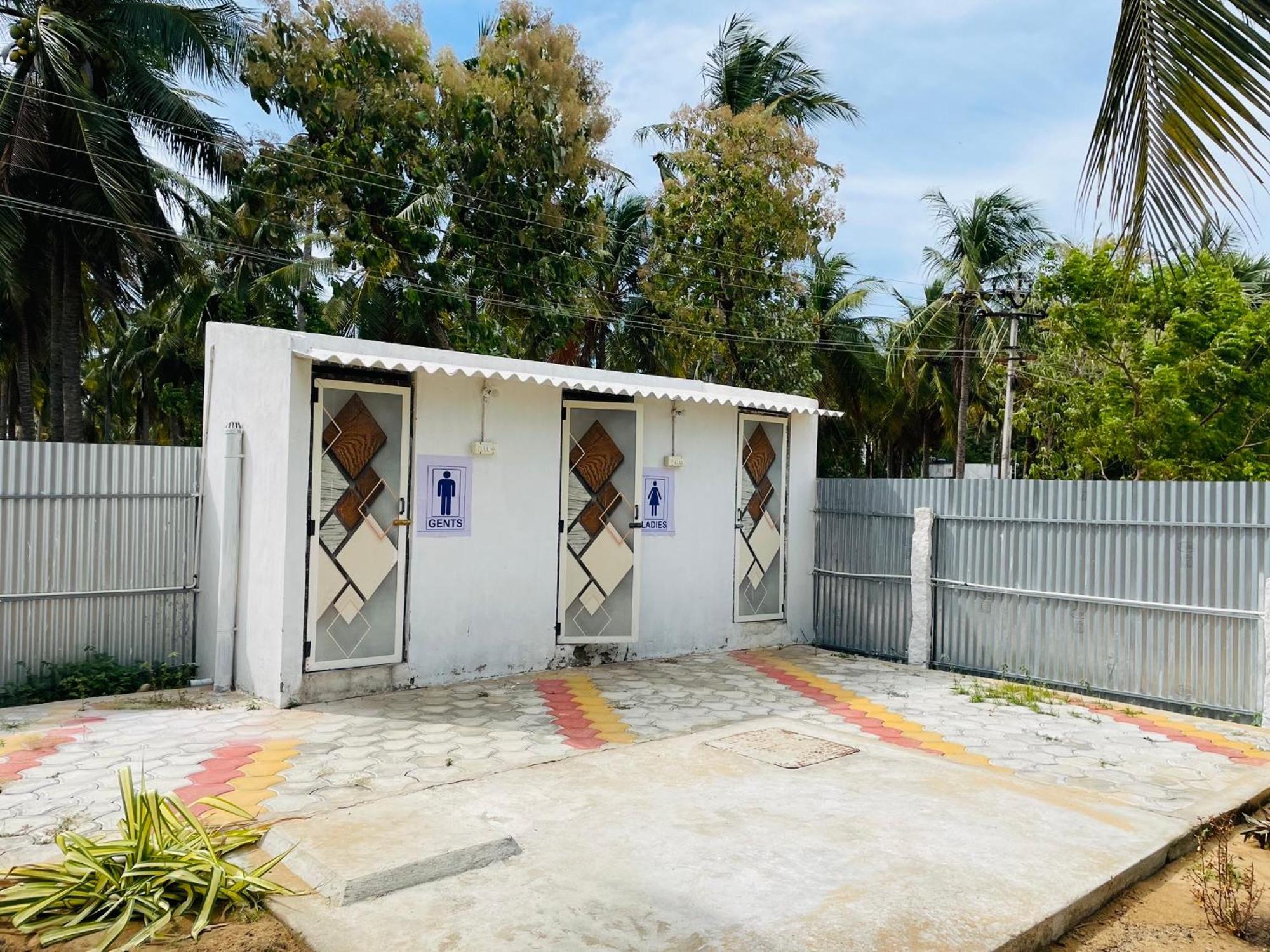 Double Room with Shared Bathroom