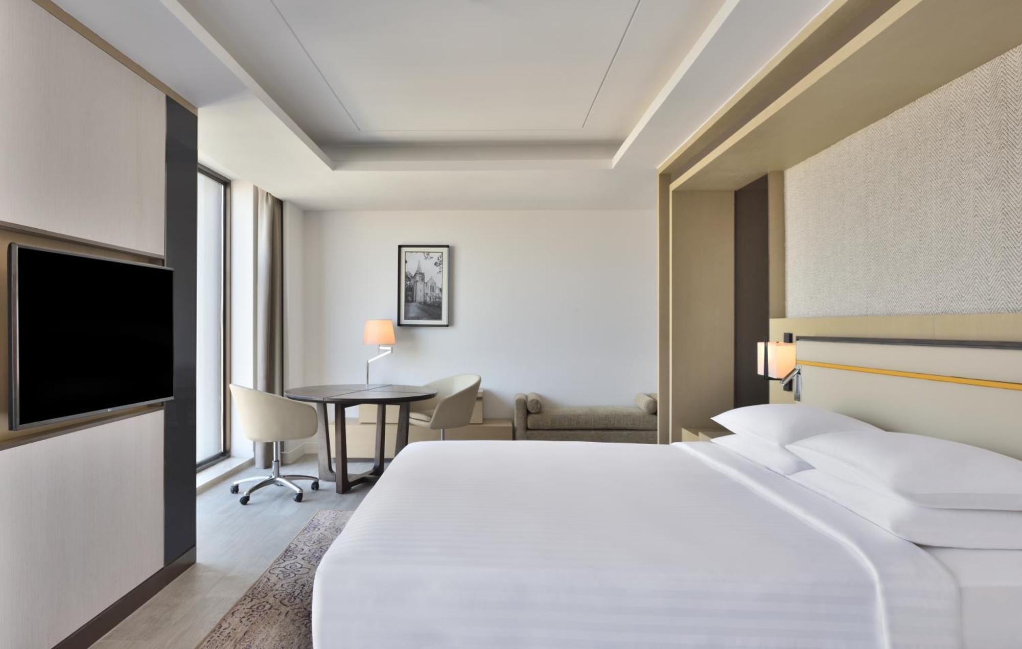 Deluxe Suite, 1 King