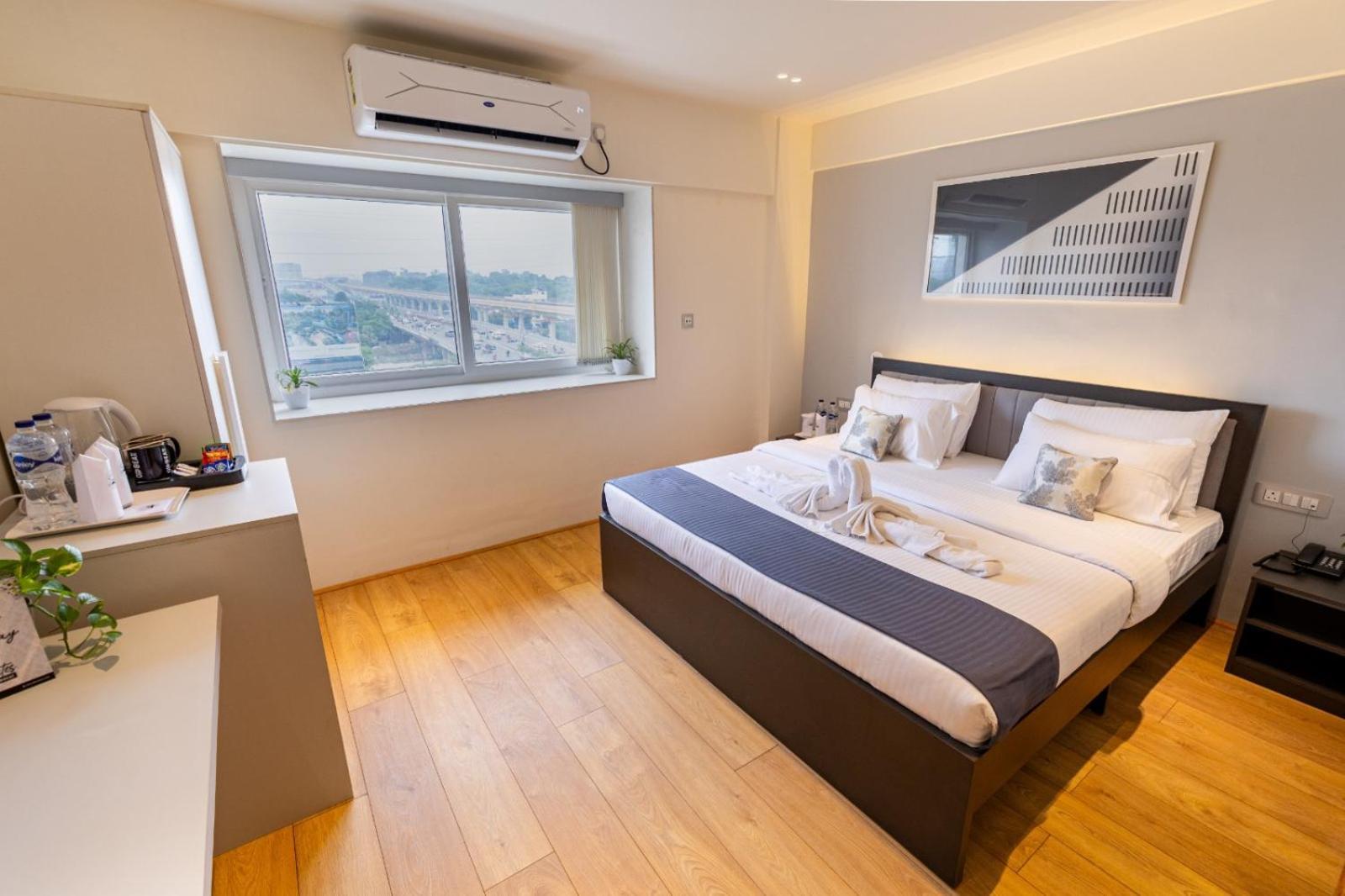 Deluxe Suite