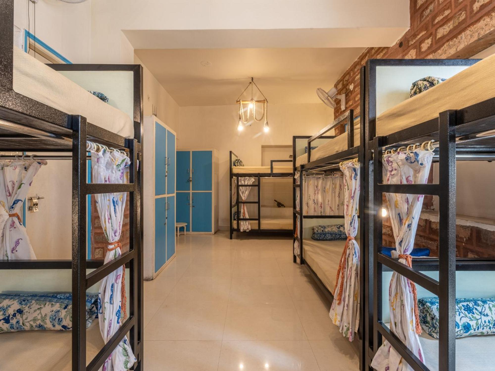 Bed in 8-Bed Mixed Dormitory Room,1631582554:JPEG