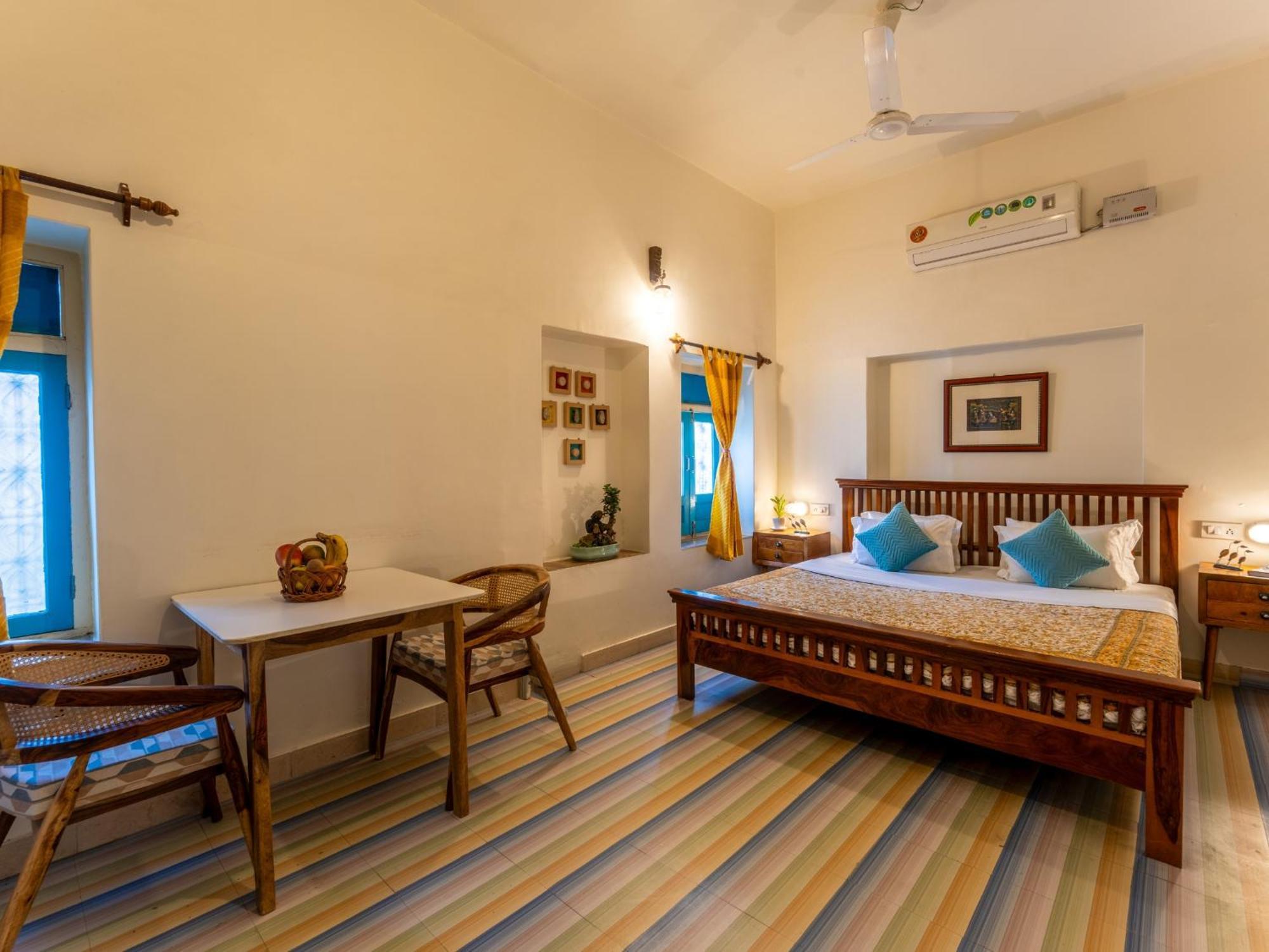 Double Room with Shower,1632285722:JPEG