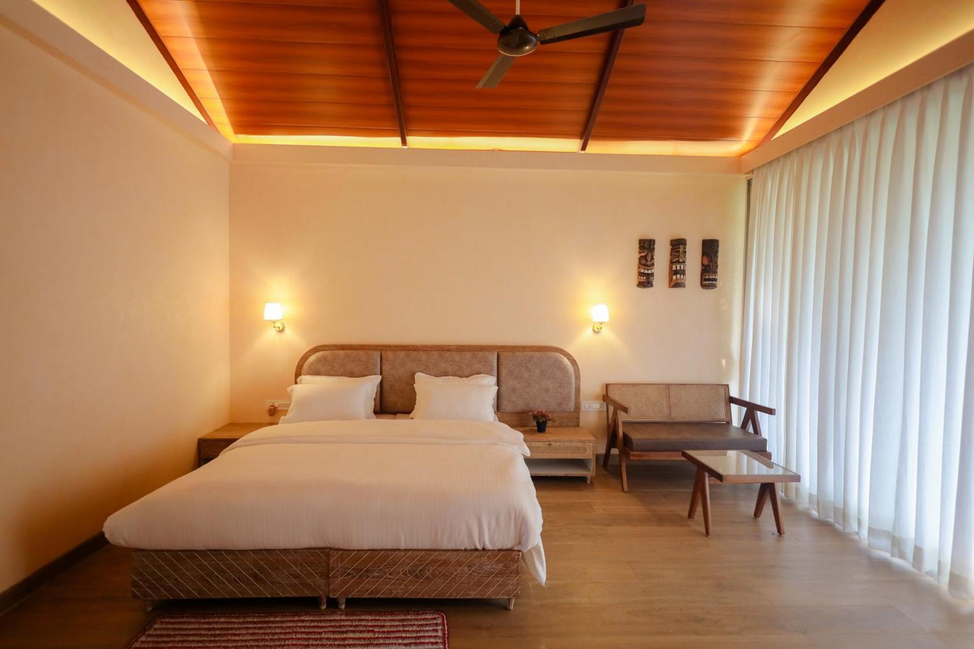 Luxury Cottage Room,1633726680:JPEG
