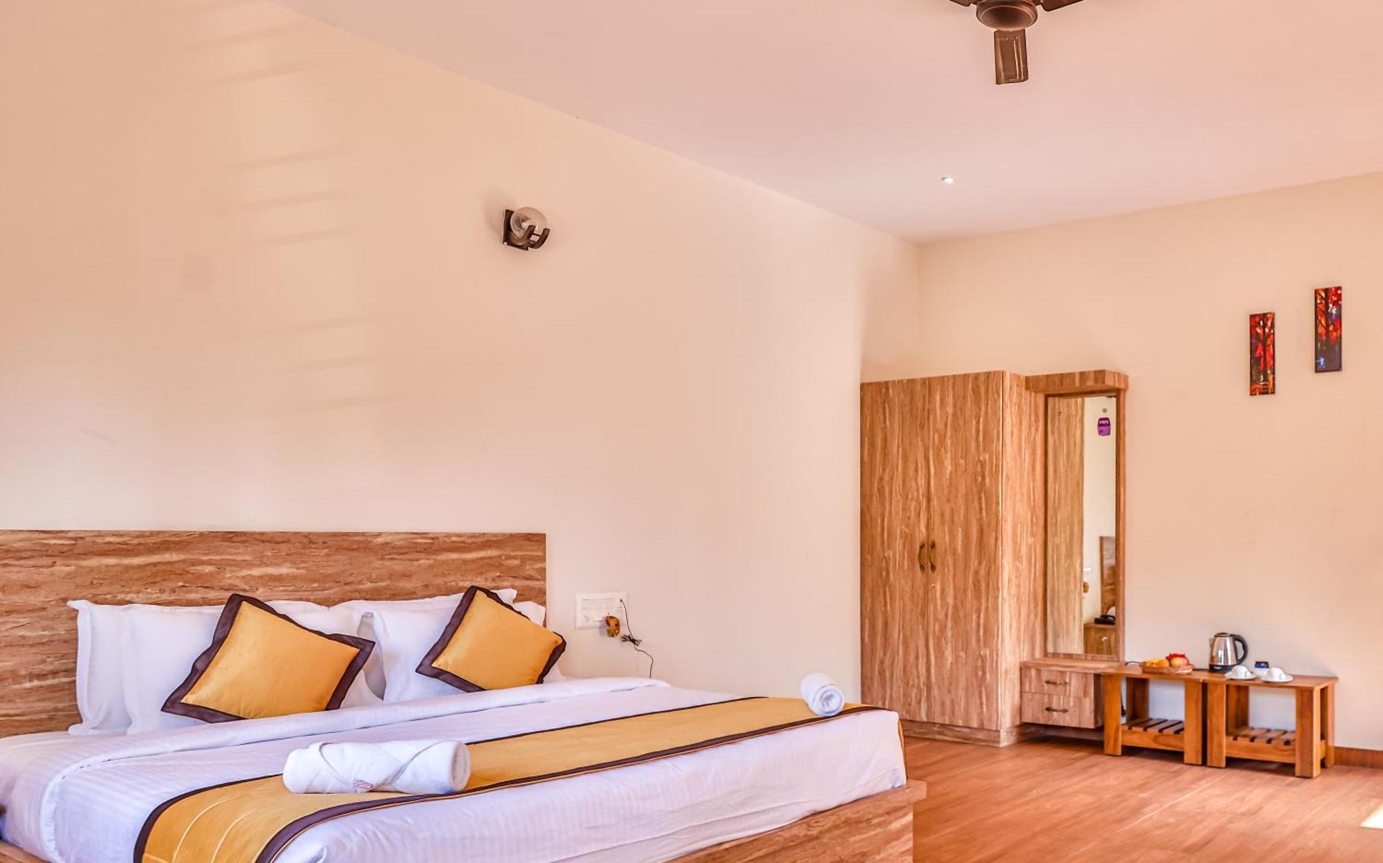 Double Room Mountain View