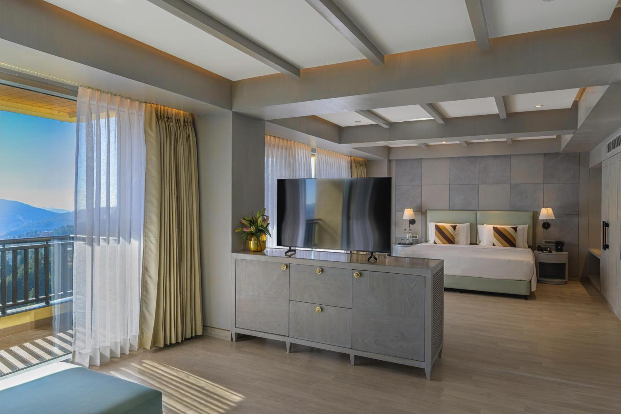 Junior Suite,1635707505:JPEG