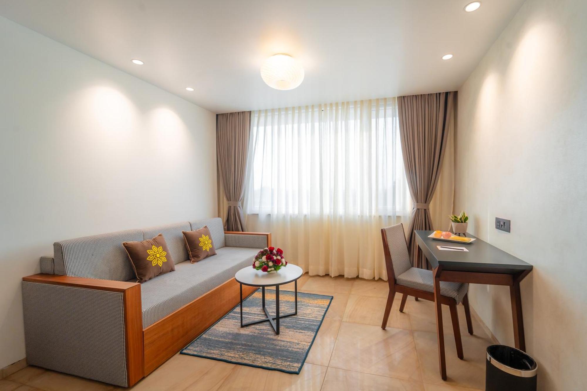 Deluxe King Room