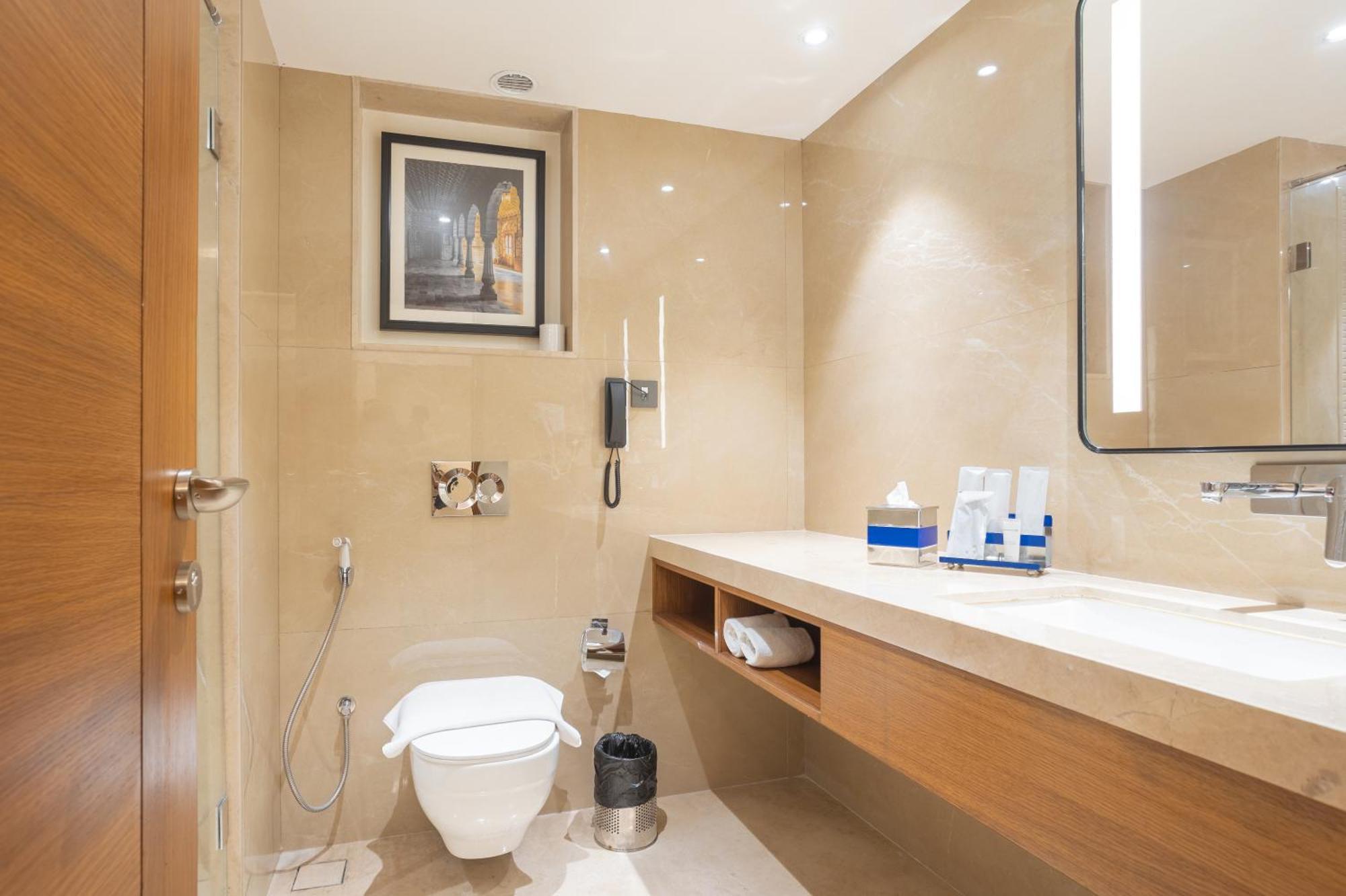 Junior Suite : 20% off on Food & Beverage services, Enjoy Happy Hours with 1+1 offer on Alcoholic Beverages (11AM-11PM), Early Check-In and Late Checkout upto 3 hrs- SAV,1688827562:JPEG