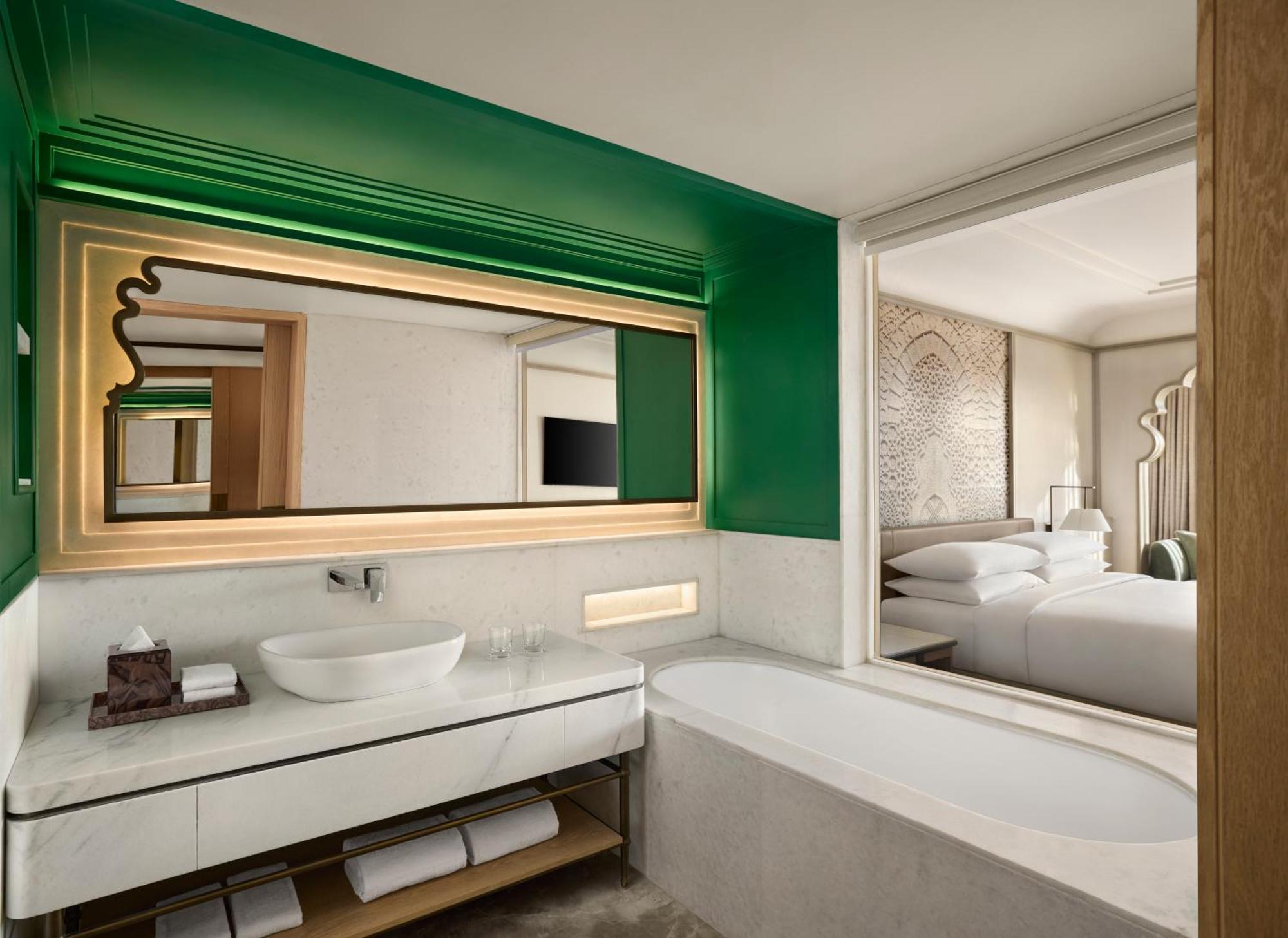 Premier King Room Mountain View Enjoy INR 1500 hotel credits per,1662089163:JPEG