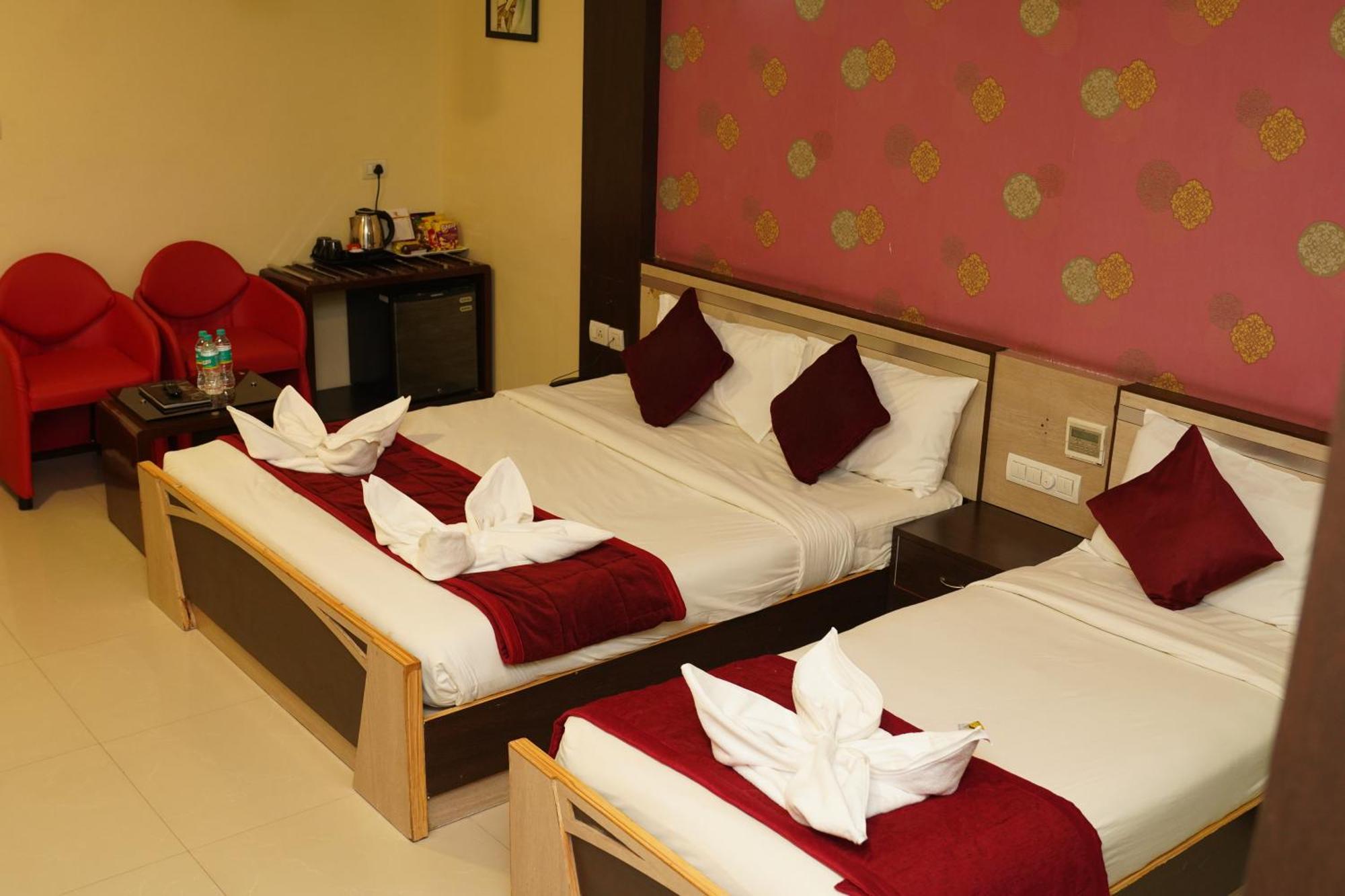 Deluxe Triple Room