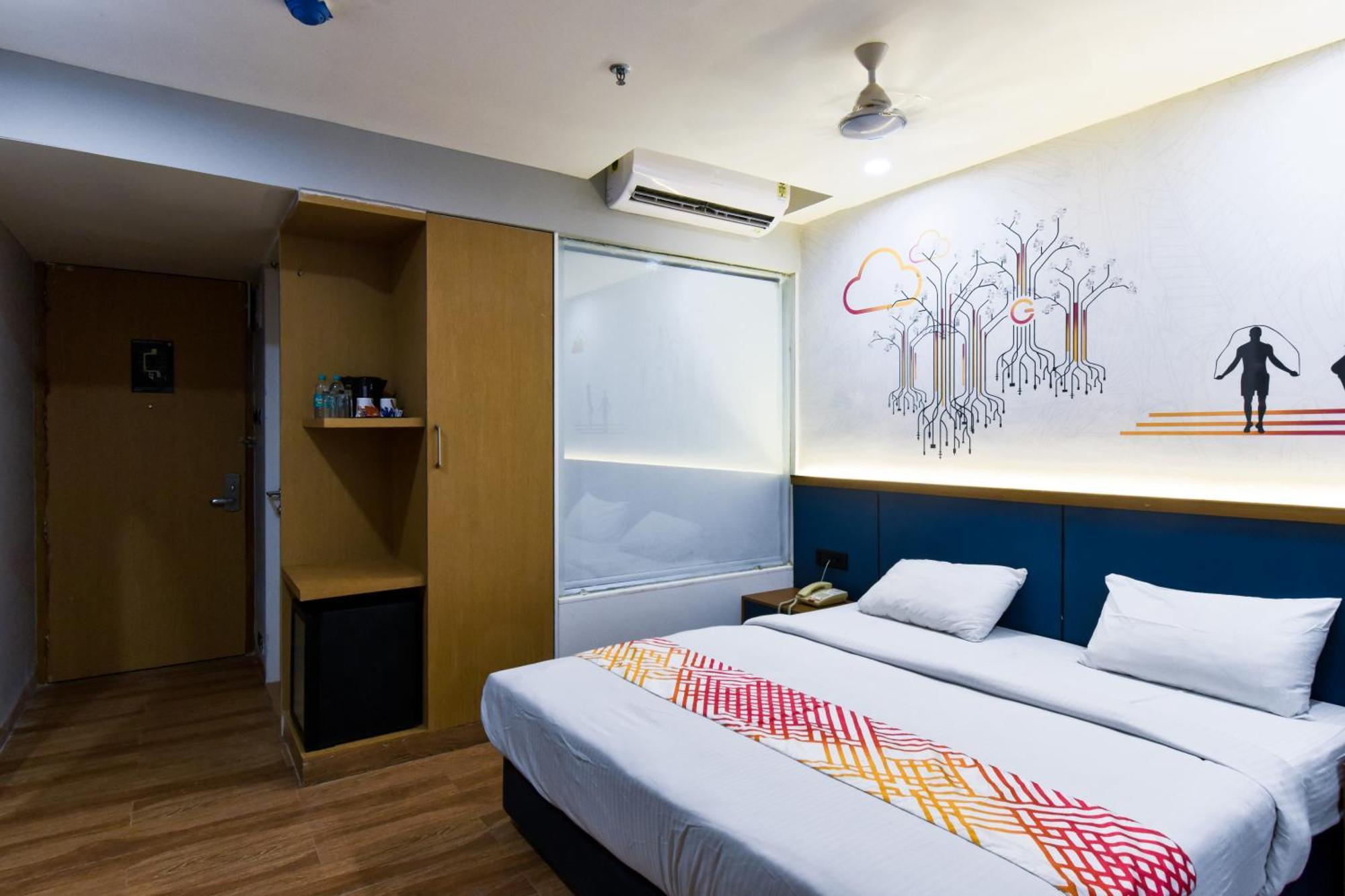 Luxe Queen Room,1666713424:JPEG