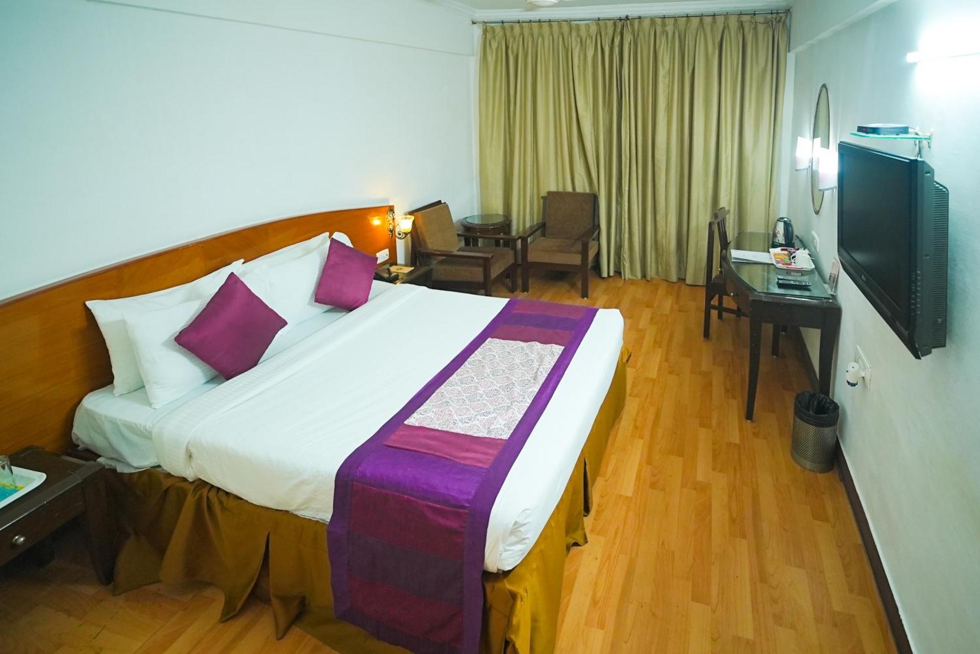 Club Double or Twin Room