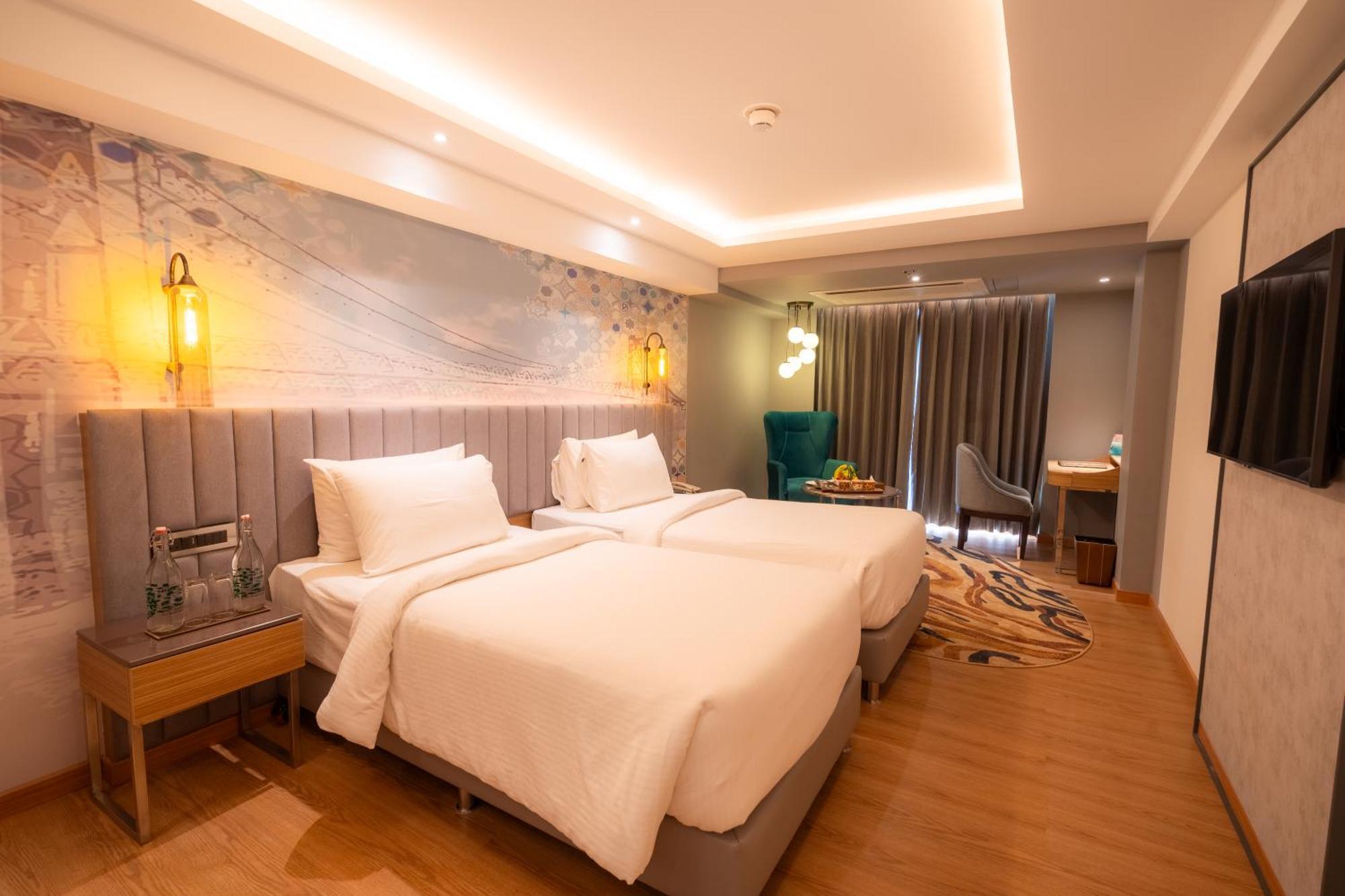Deluxe Room 2 Single Beds