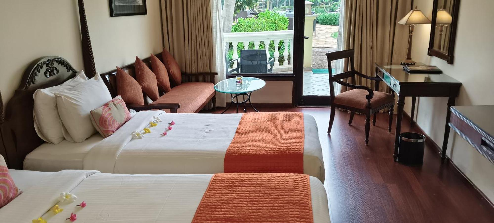 Double Room Garden View on Spa & Laundry service