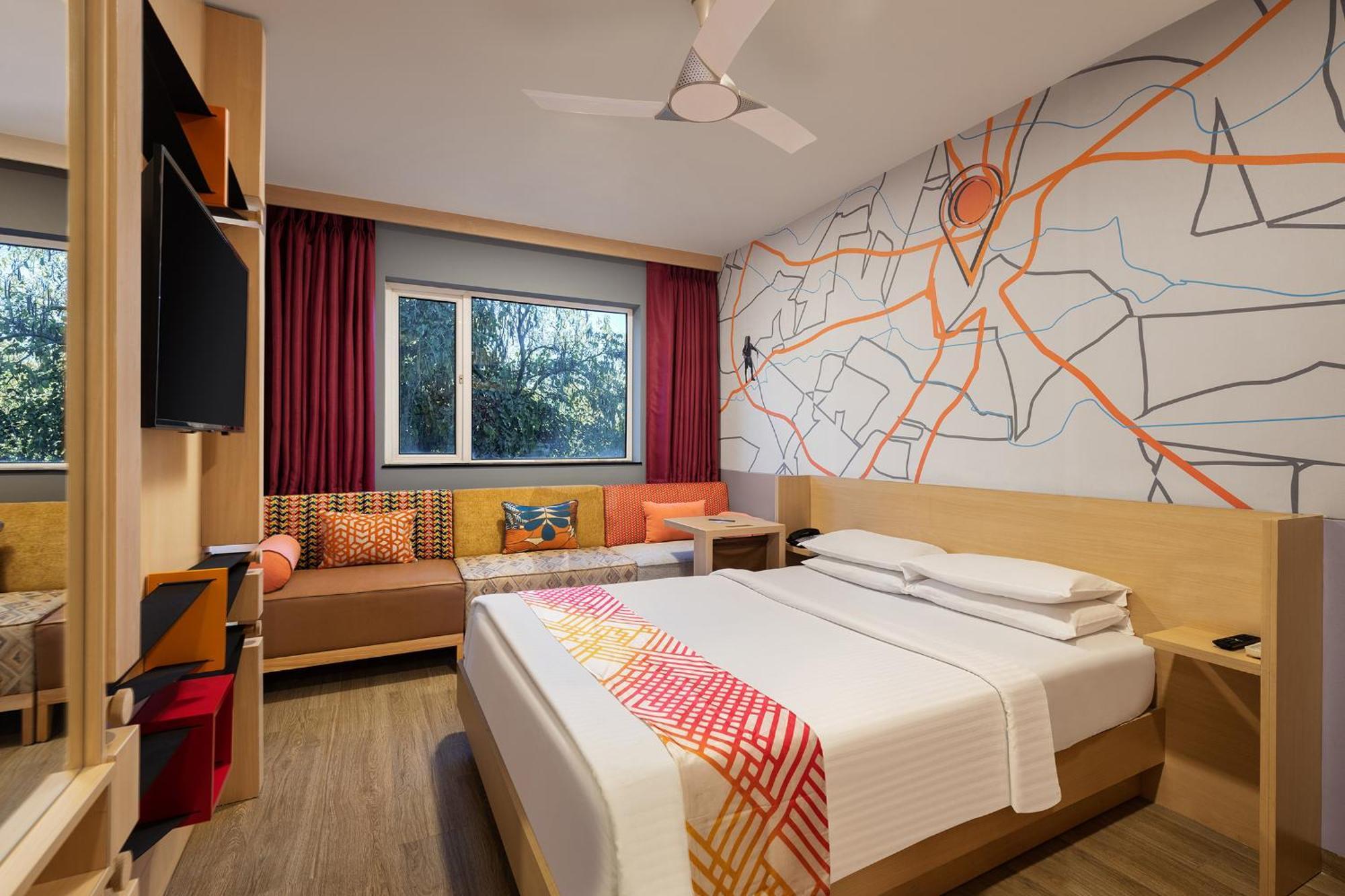 Luxe Queen Room