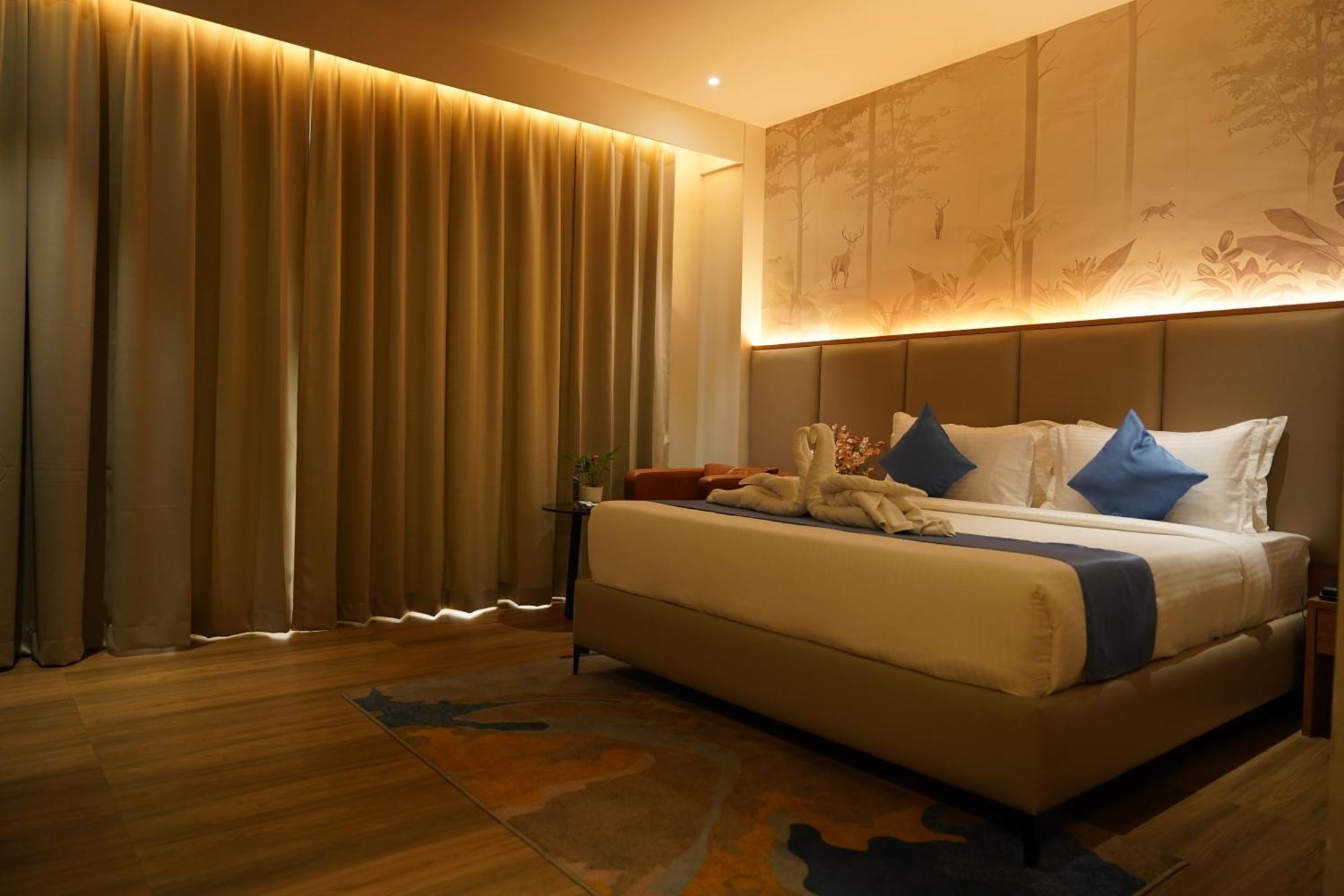 Double Room with Balcony,1701092165:JPEG