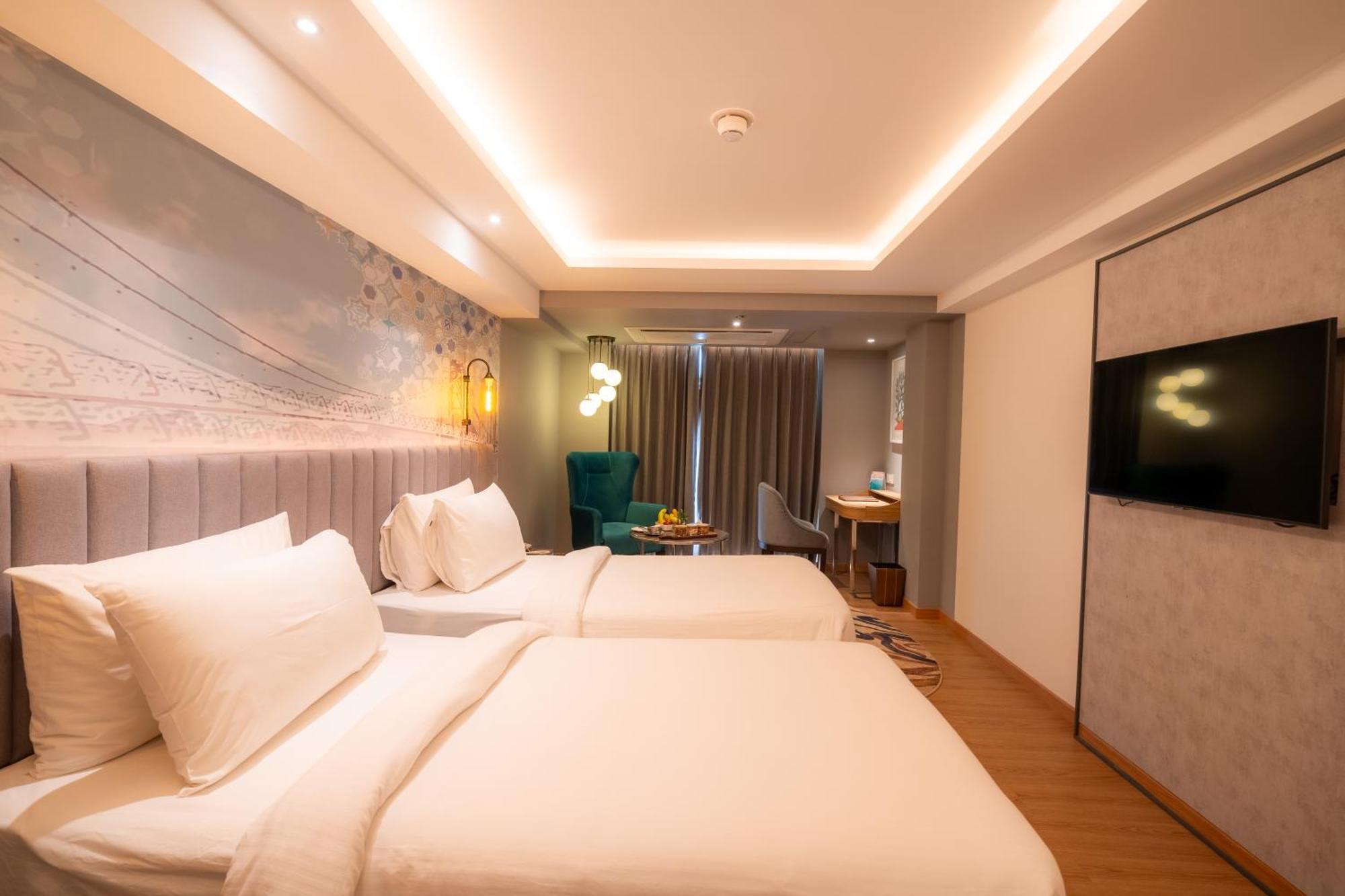 Deluxe Room 2 Single Beds