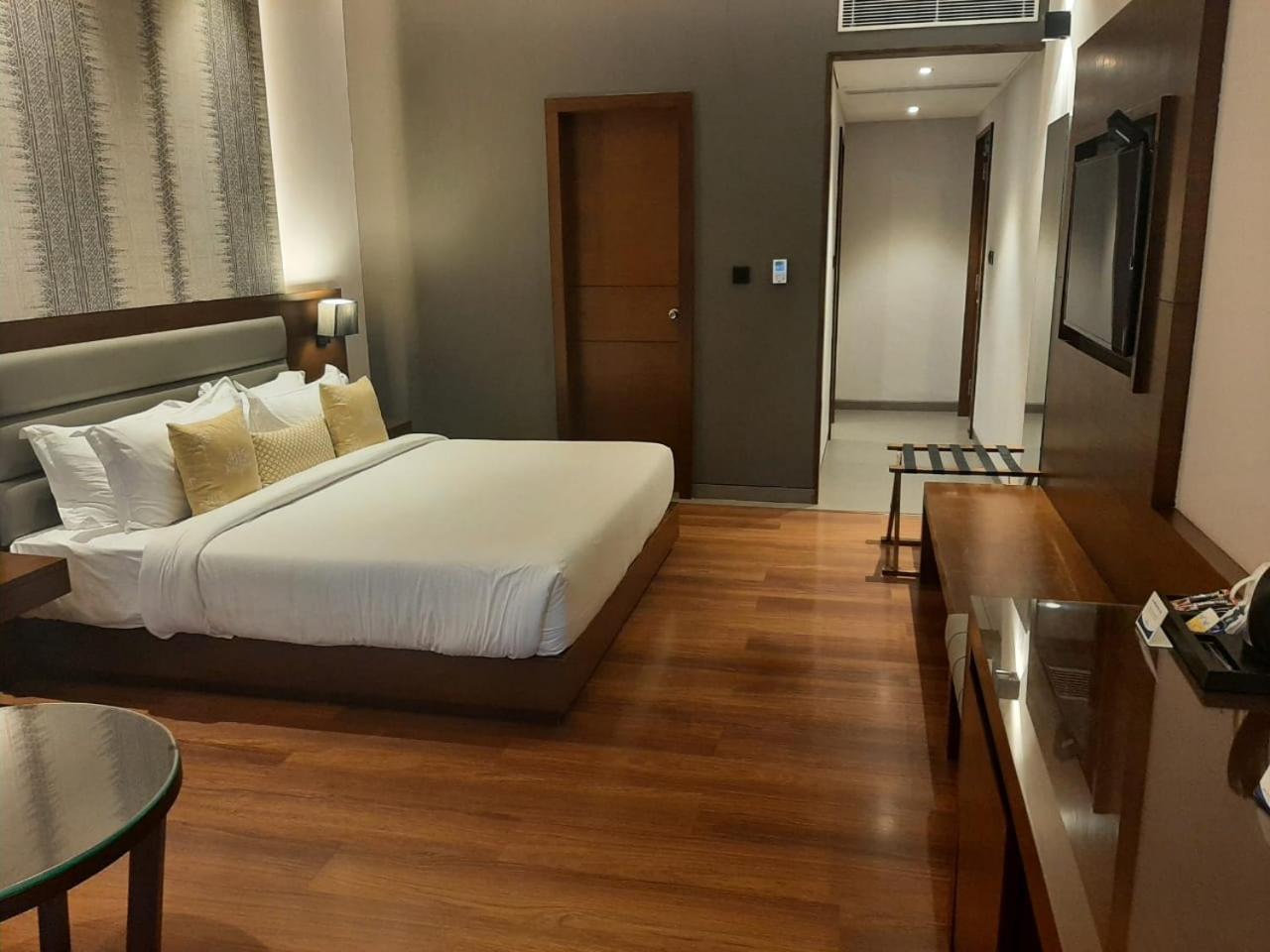 Lake view Deluxe Double