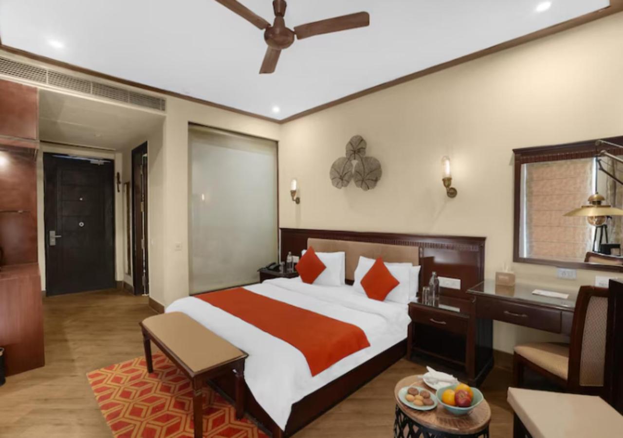 Deluxe Double Room,1767658824:JPEG