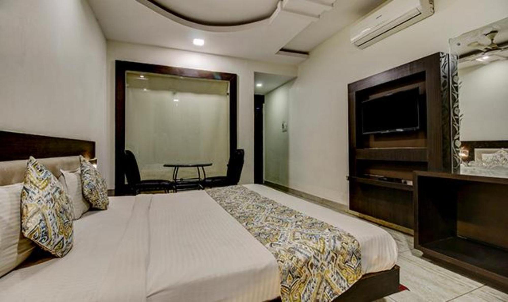 Executive Triple Room