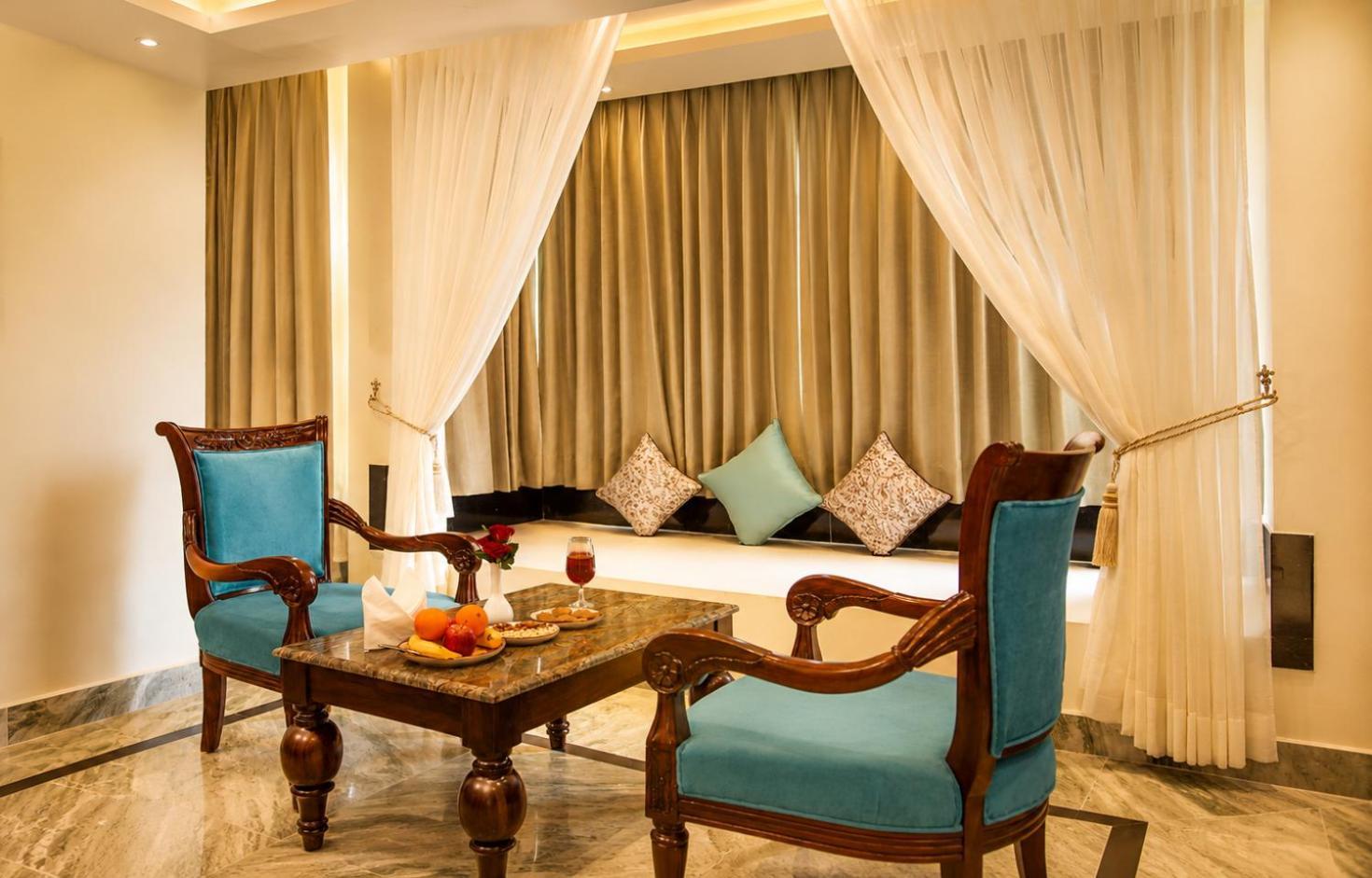 Suite on Food & Beverages a-la-carte selection Complimentary Welcome Drink on arrival
